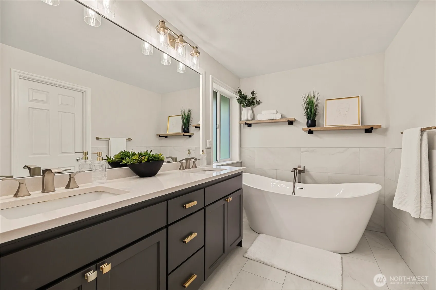 243 247th Place NE, Sammamish, WA 98074