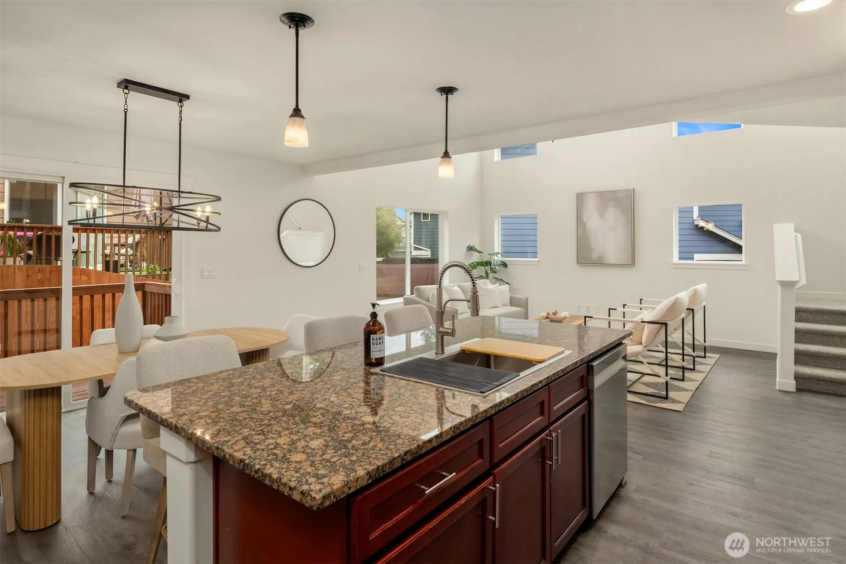 2432 192nd Place SW, Lynnwood, WA 98036
