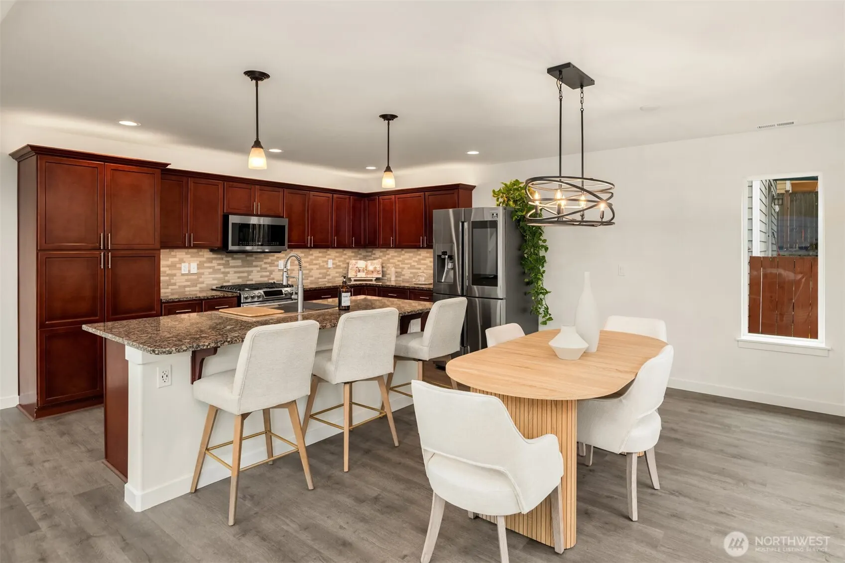 2432 192nd Place SW, Lynnwood, WA 98036