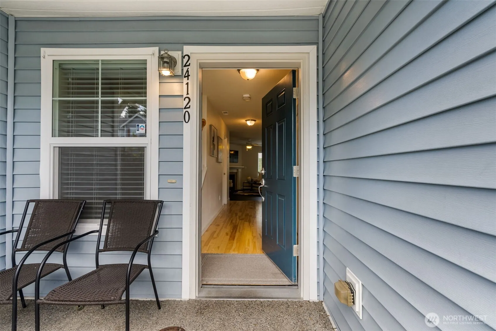 24120 NE 112th Lane #113, Redmond, WA 98053