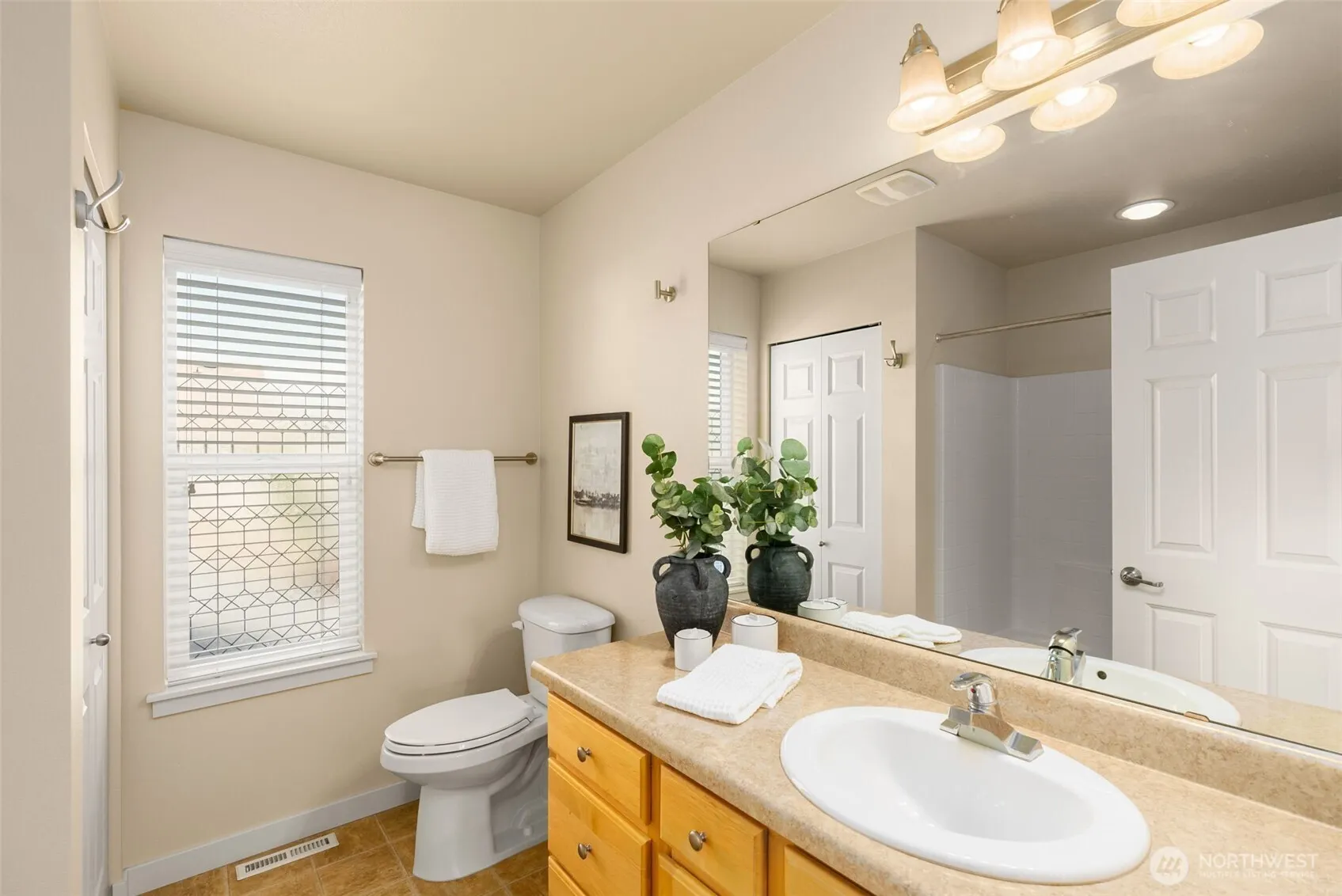 24120 NE 112th Lane #113, Redmond, WA 98053