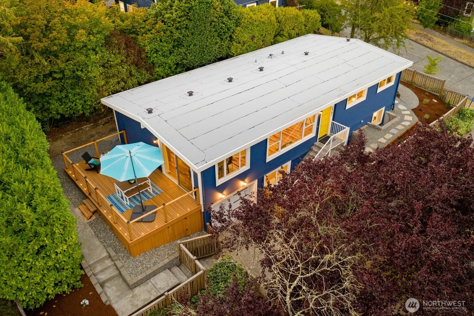 3701 SW Southern Street , Seattle, WA 98126-3445