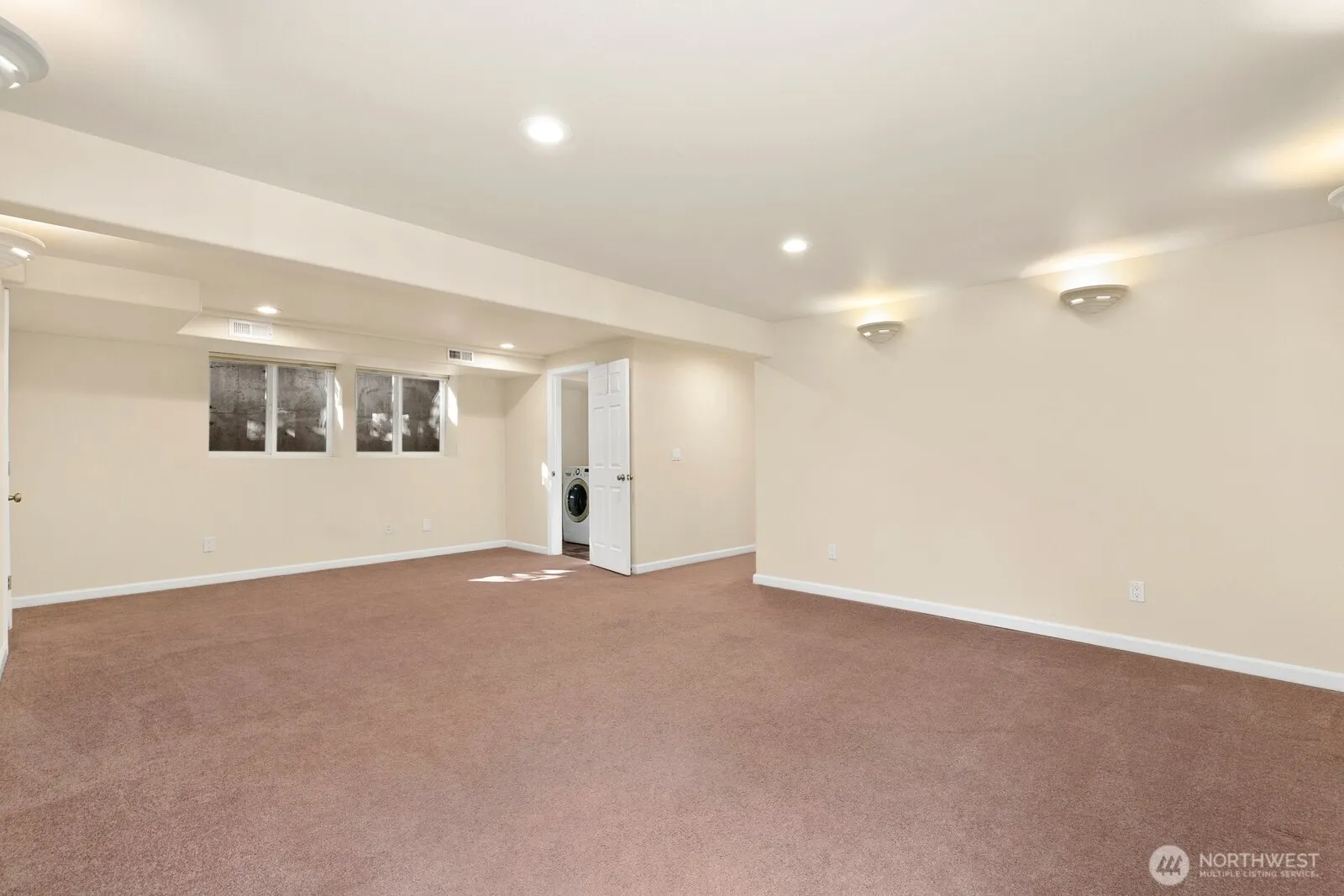 3701 SW Southern Street , Seattle, WA 98126-3445