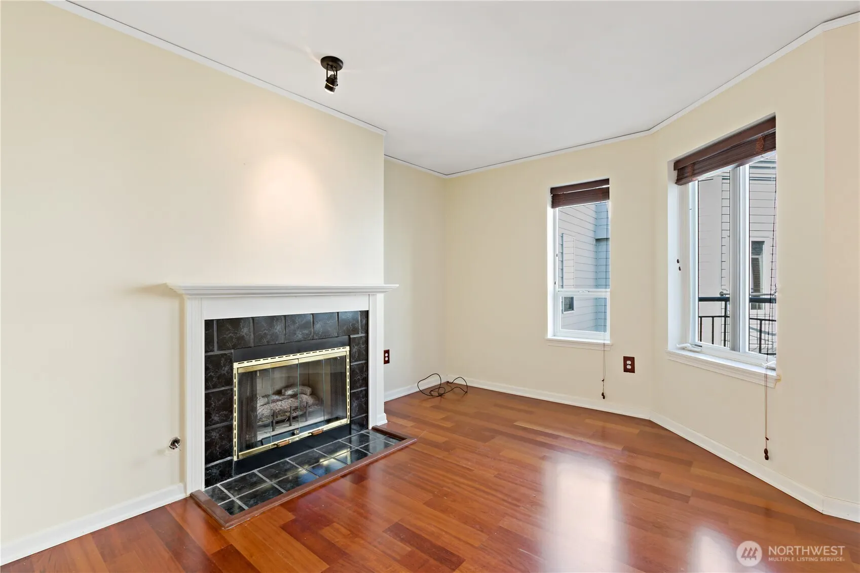 3028 Western Avenue #501, Seattle, WA 98121