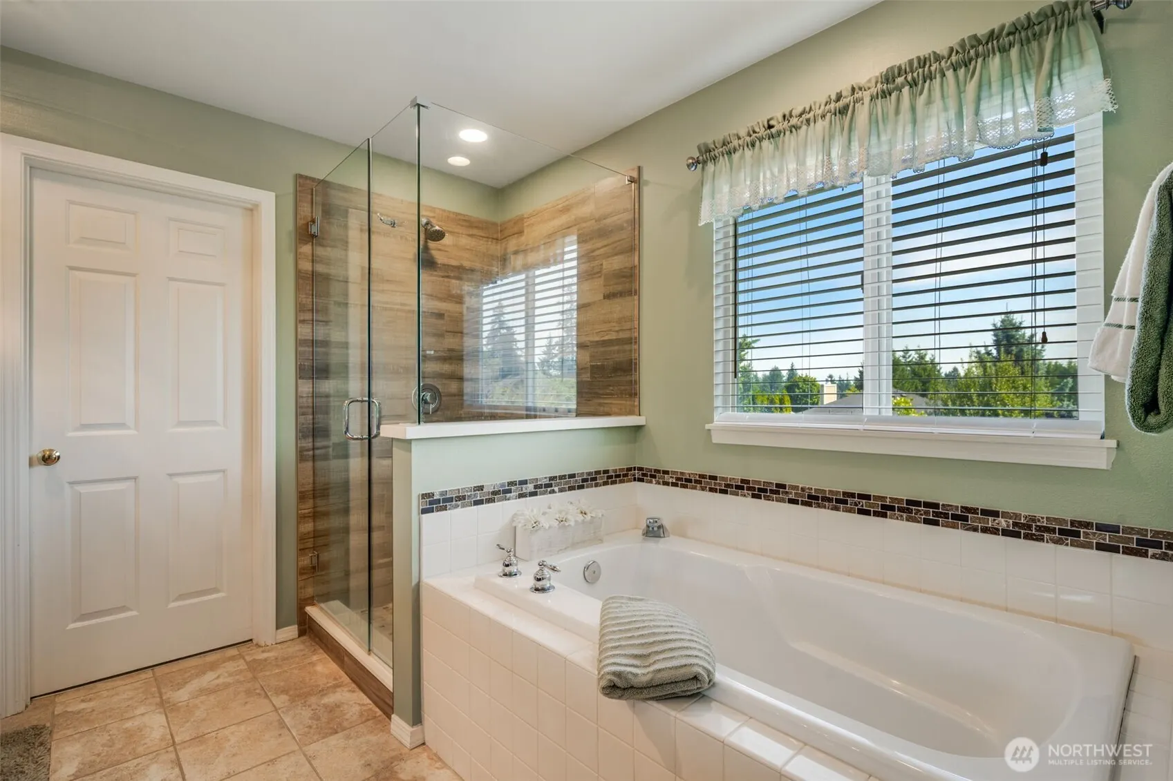27814 148th Way SE, Kent, WA 98042-4373