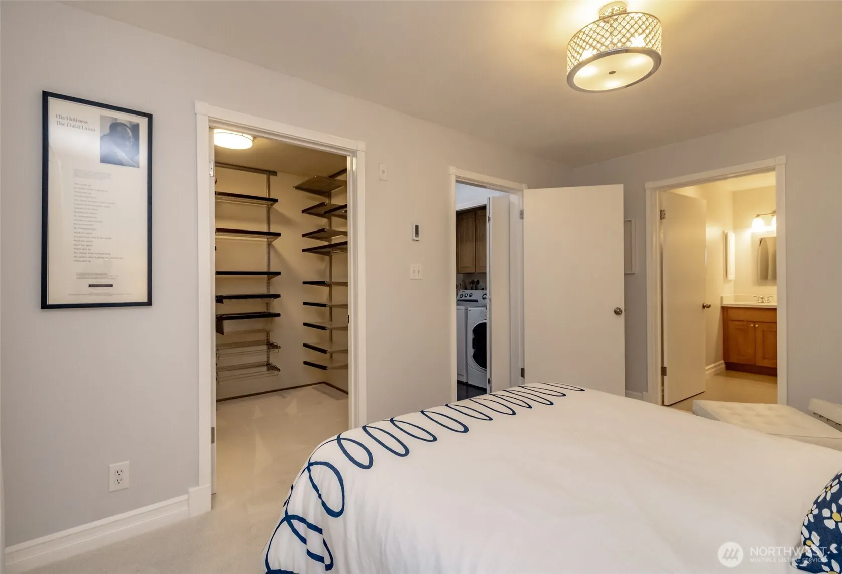 1526 Alki Avenue SW #204, Seattle, WA 98116