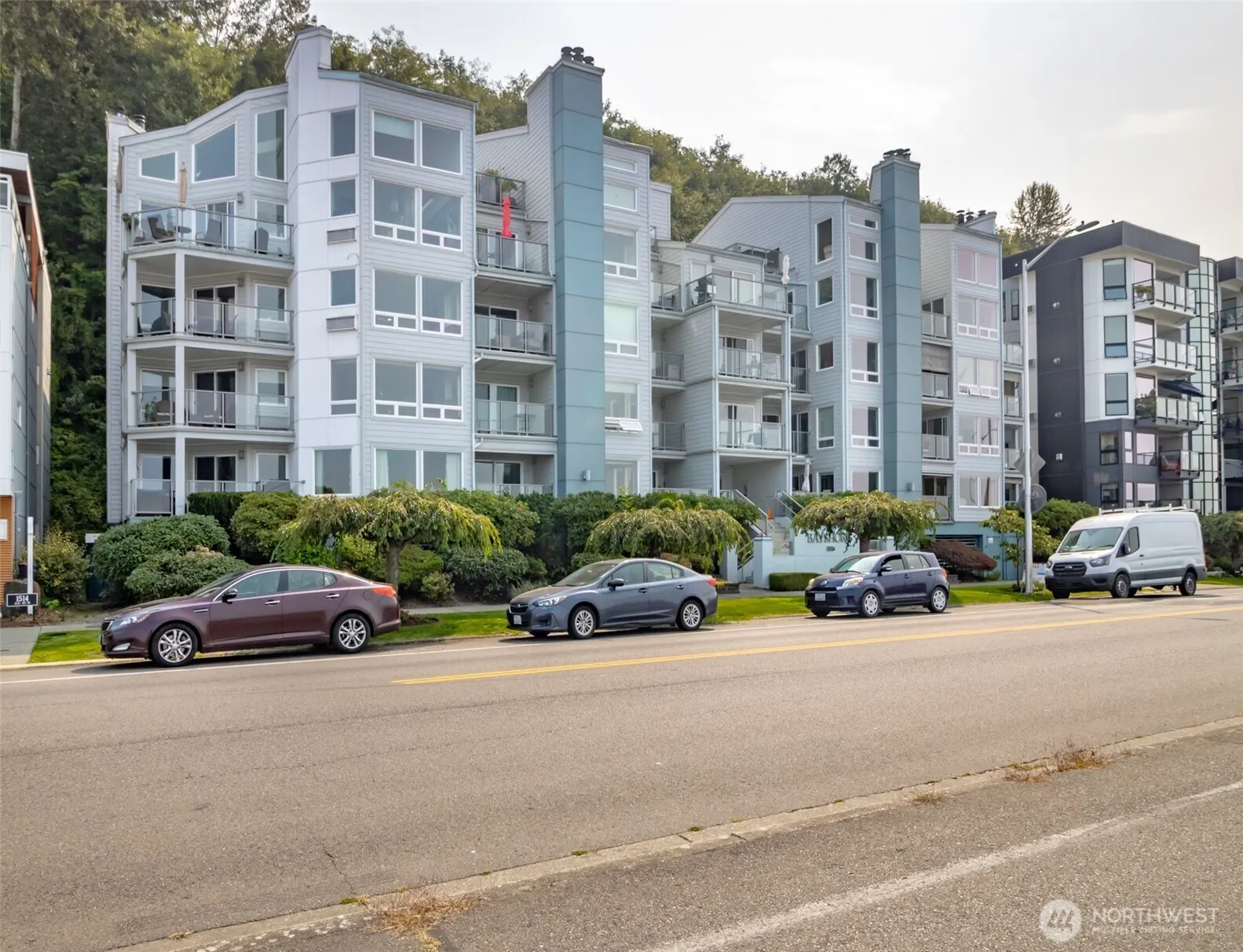 1526 Alki Avenue SW #204, Seattle, WA 98116
