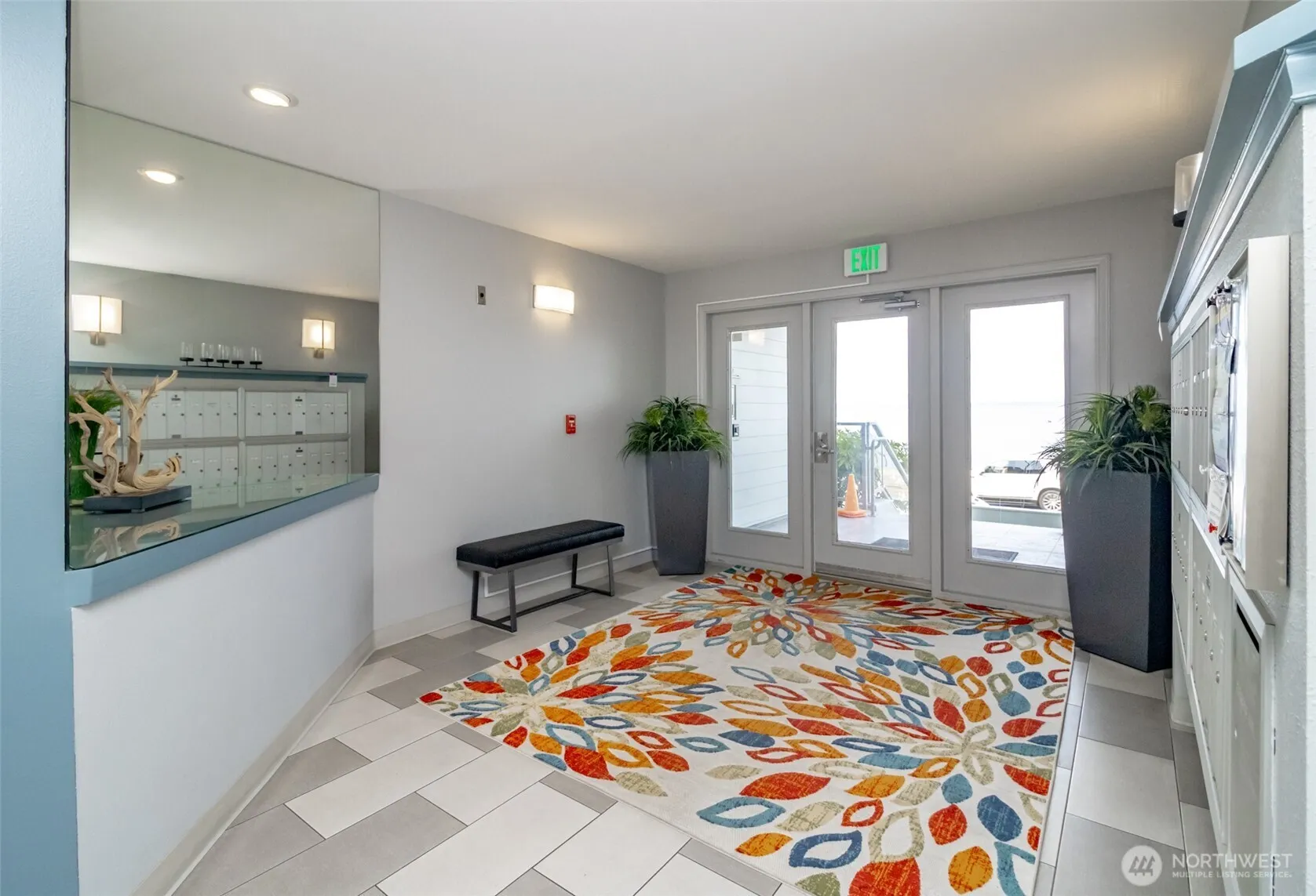 1526 Alki Avenue SW #204, Seattle, WA 98116