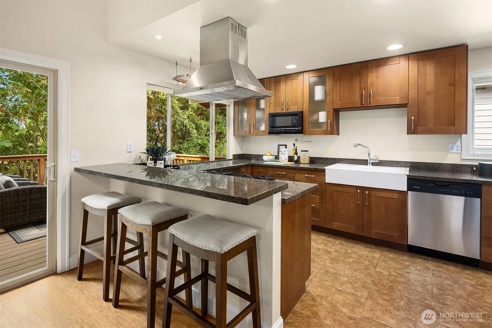 4841 38th Avenue SW, Seattle, WA 98126
