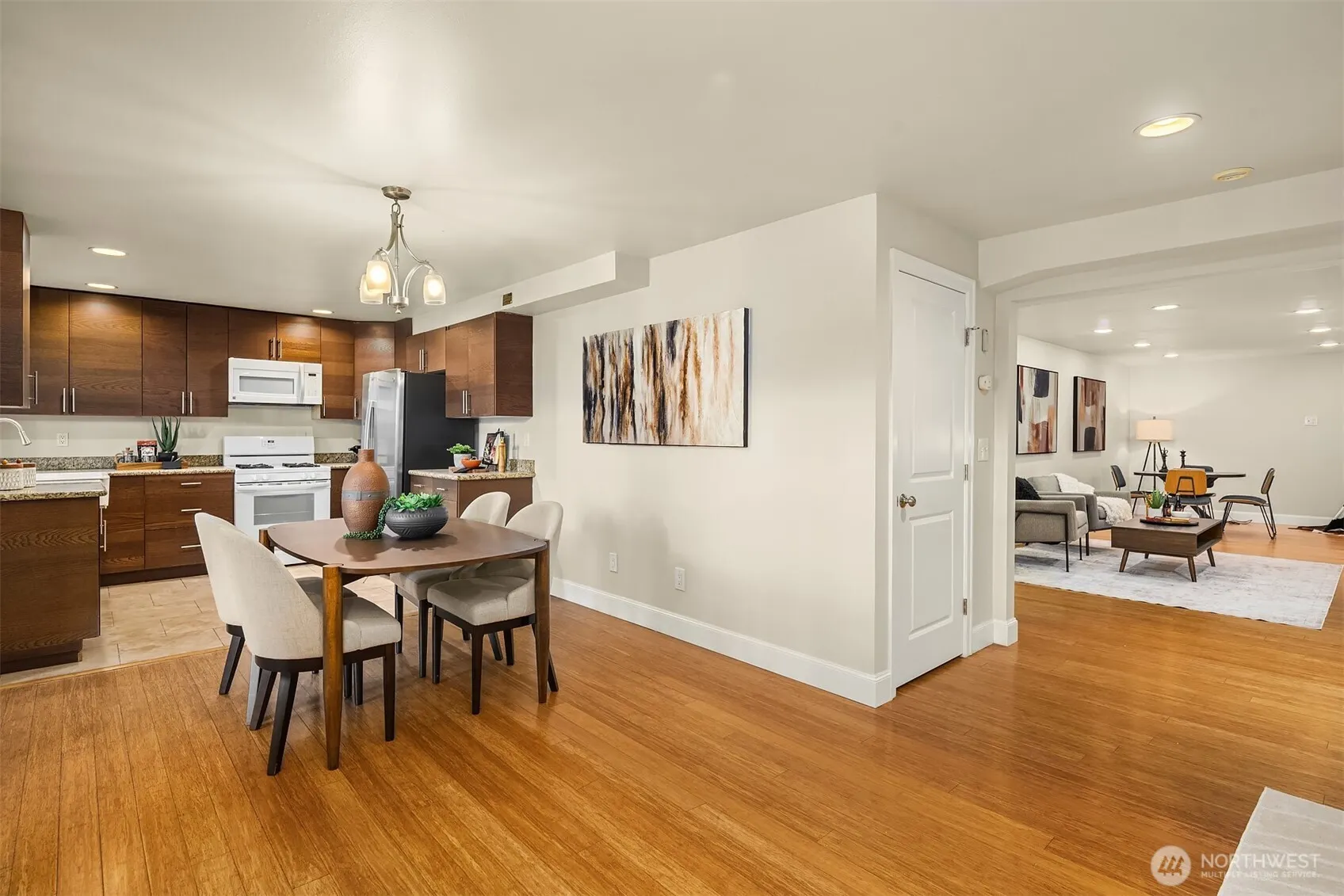 4841 38th Avenue SW, Seattle, WA 98126