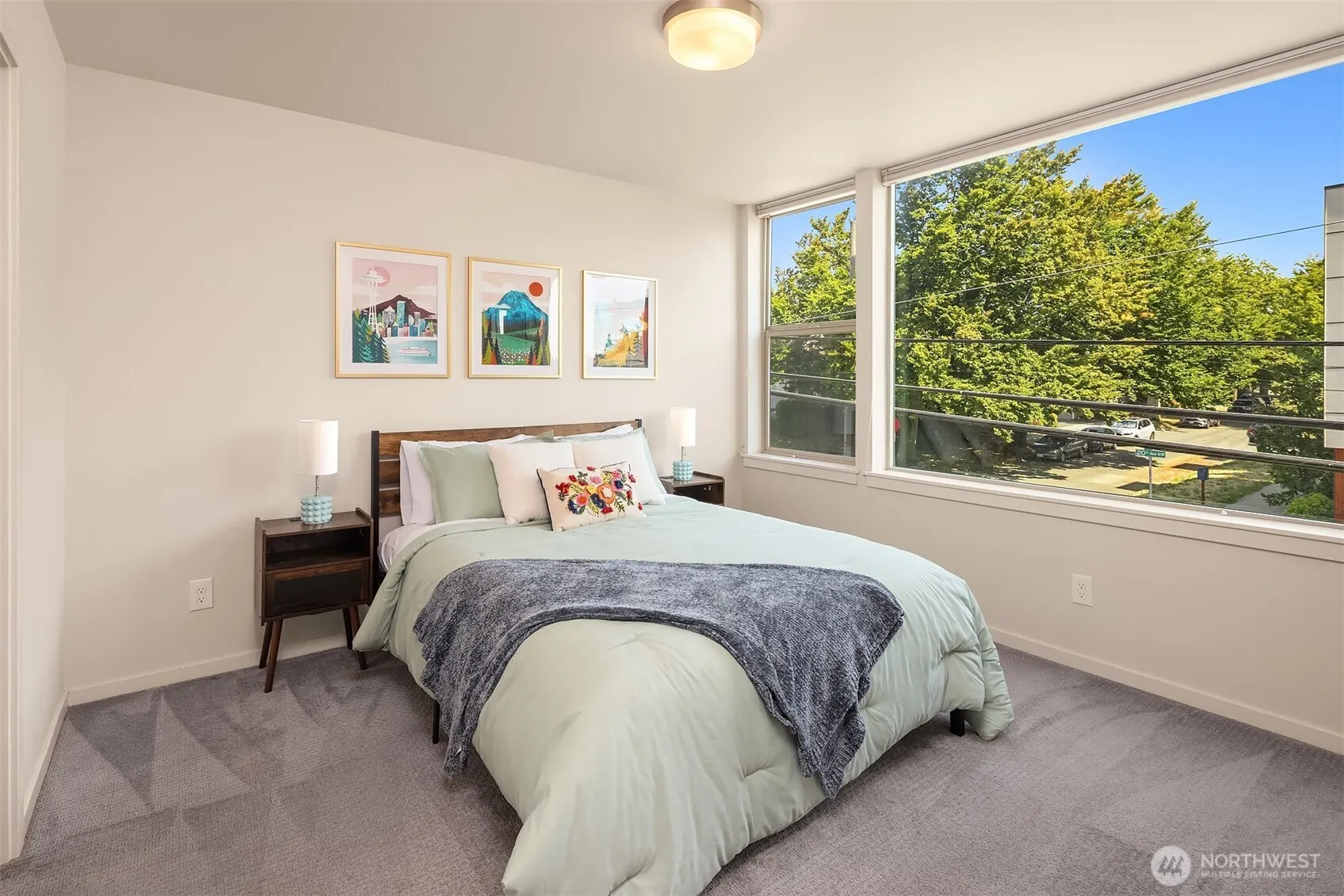 6221 20th Avenue NW, Seattle, WA 98107