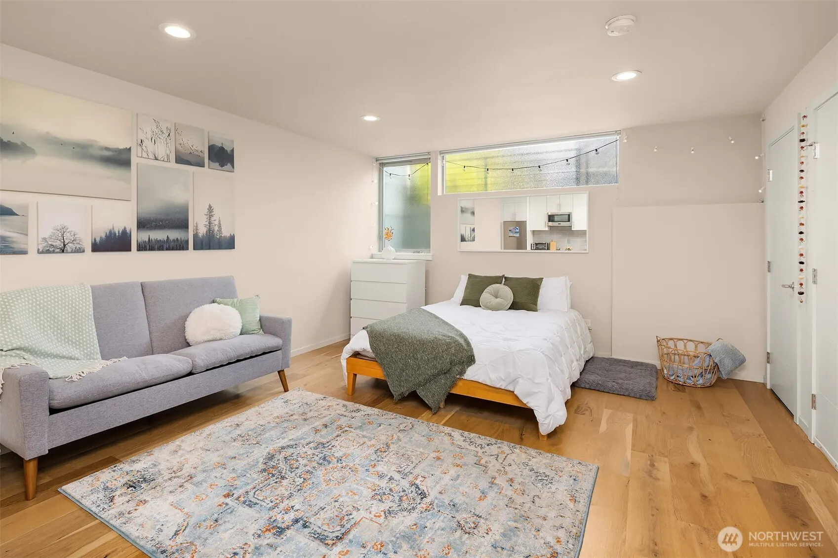 6221 20th Avenue NW, Seattle, WA 98107