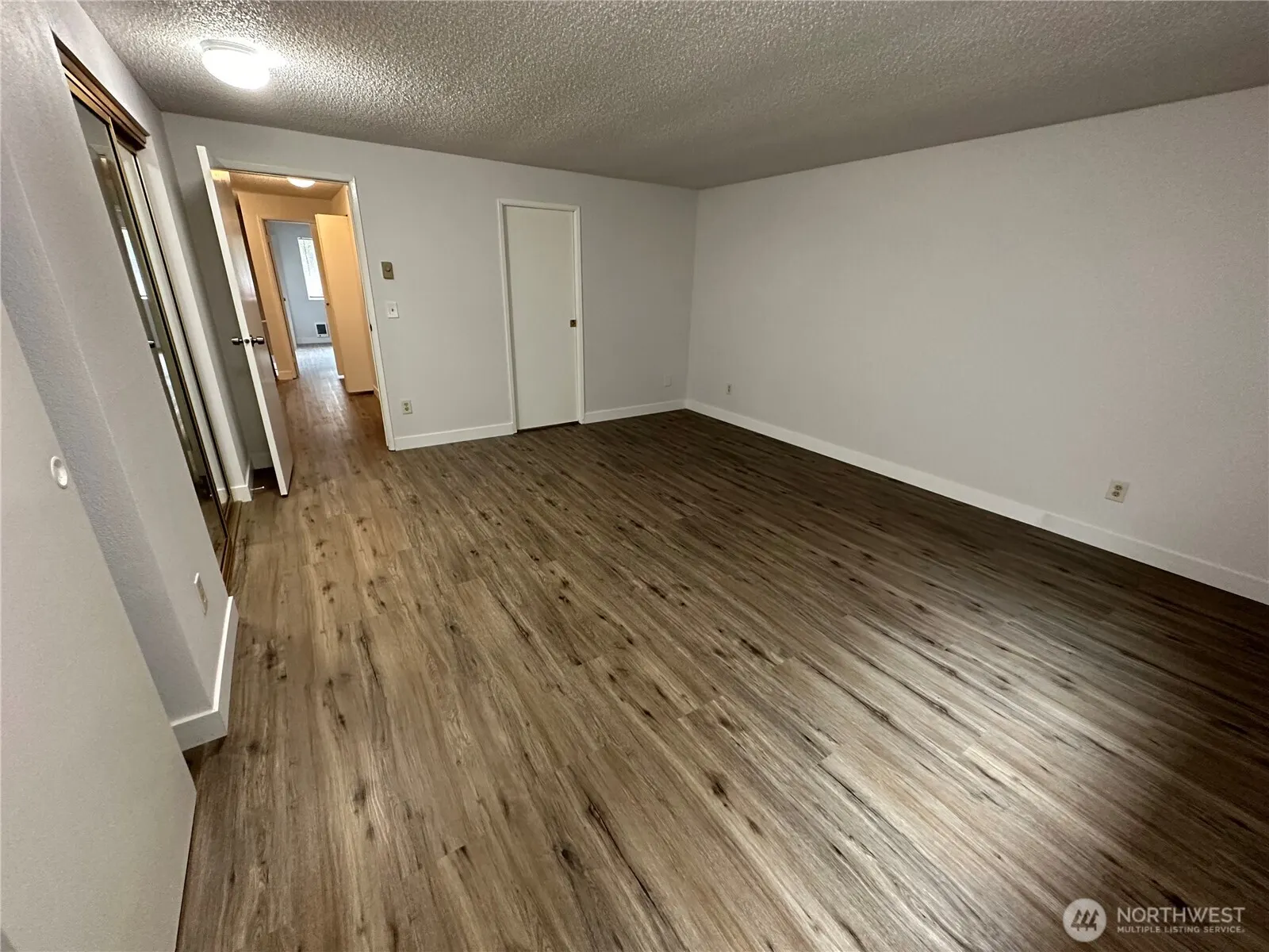 25051 144th PL SE Kent WA 98042 , Kent, WA 98042