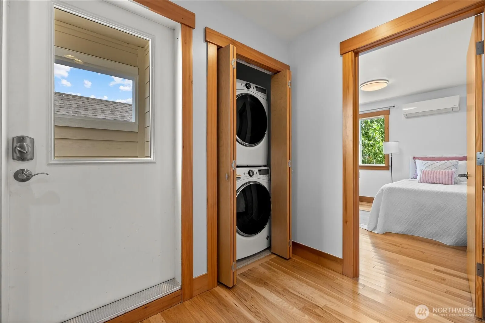 715 28th Ave S #& 713, Seattle, WA 98144