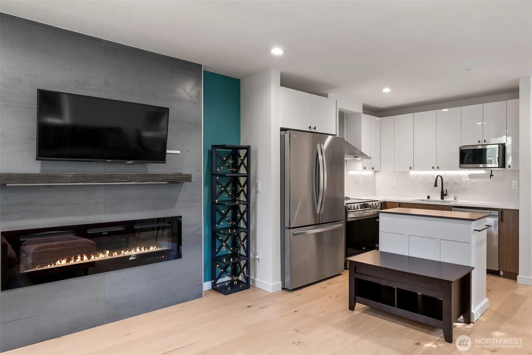 4011 Corliss Avenue N ##3, Seattle, WA 98103