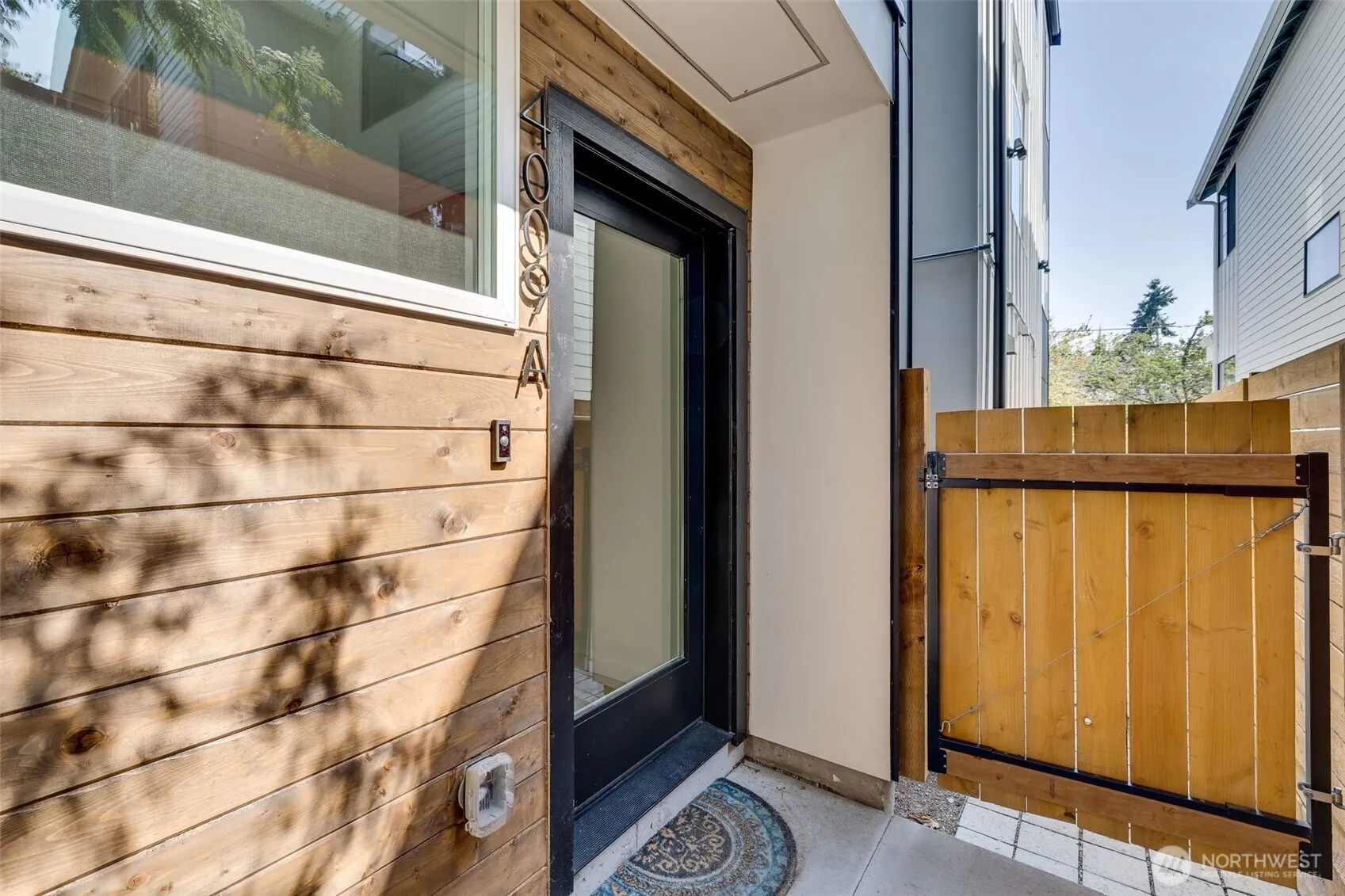 4011 Corliss Avenue N ##3, Seattle, WA 98103
