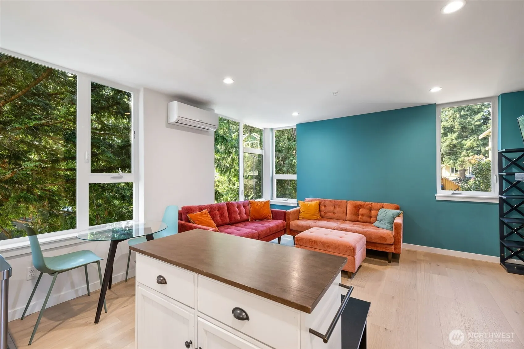 4011 Corliss Avenue N ##3, Seattle, WA 98103