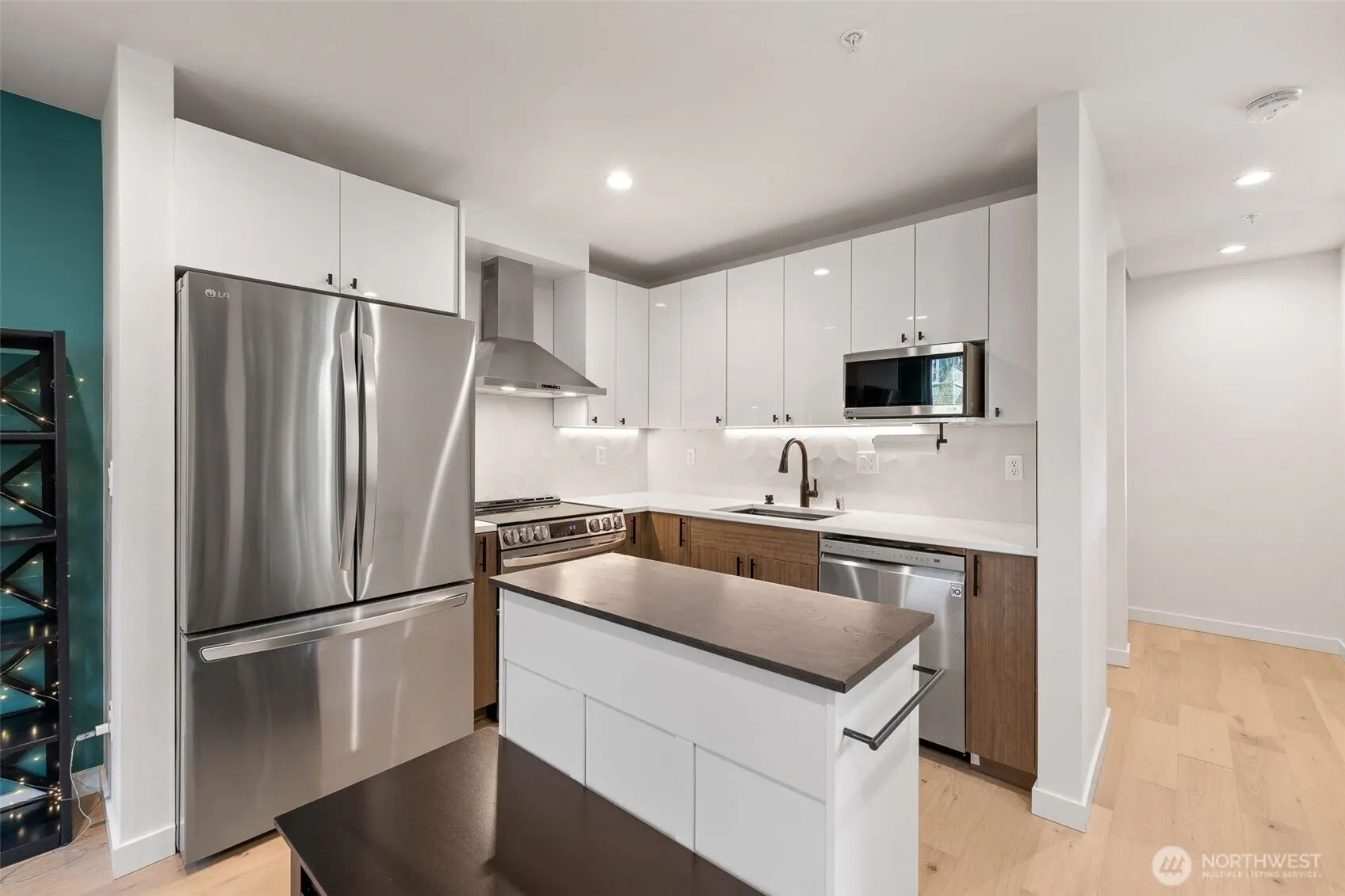 4011 Corliss Avenue N ##3, Seattle, WA 98103