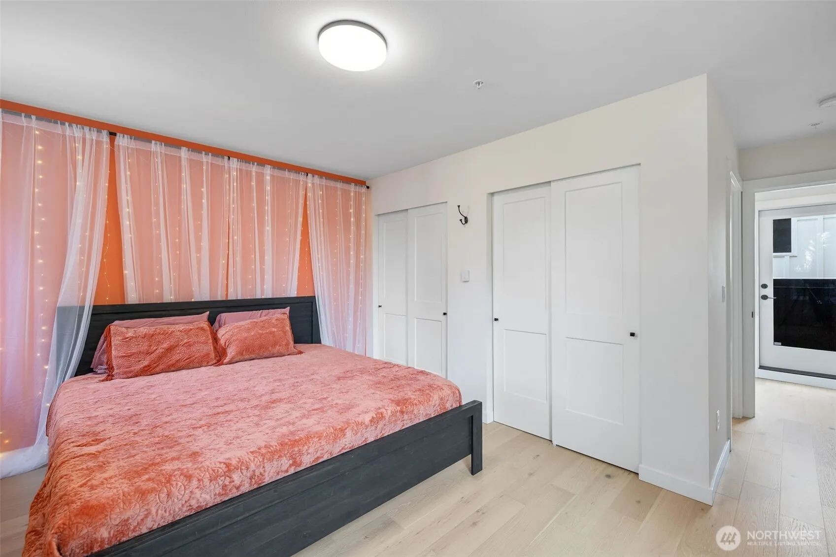4011 Corliss Avenue N ##3, Seattle, WA 98103