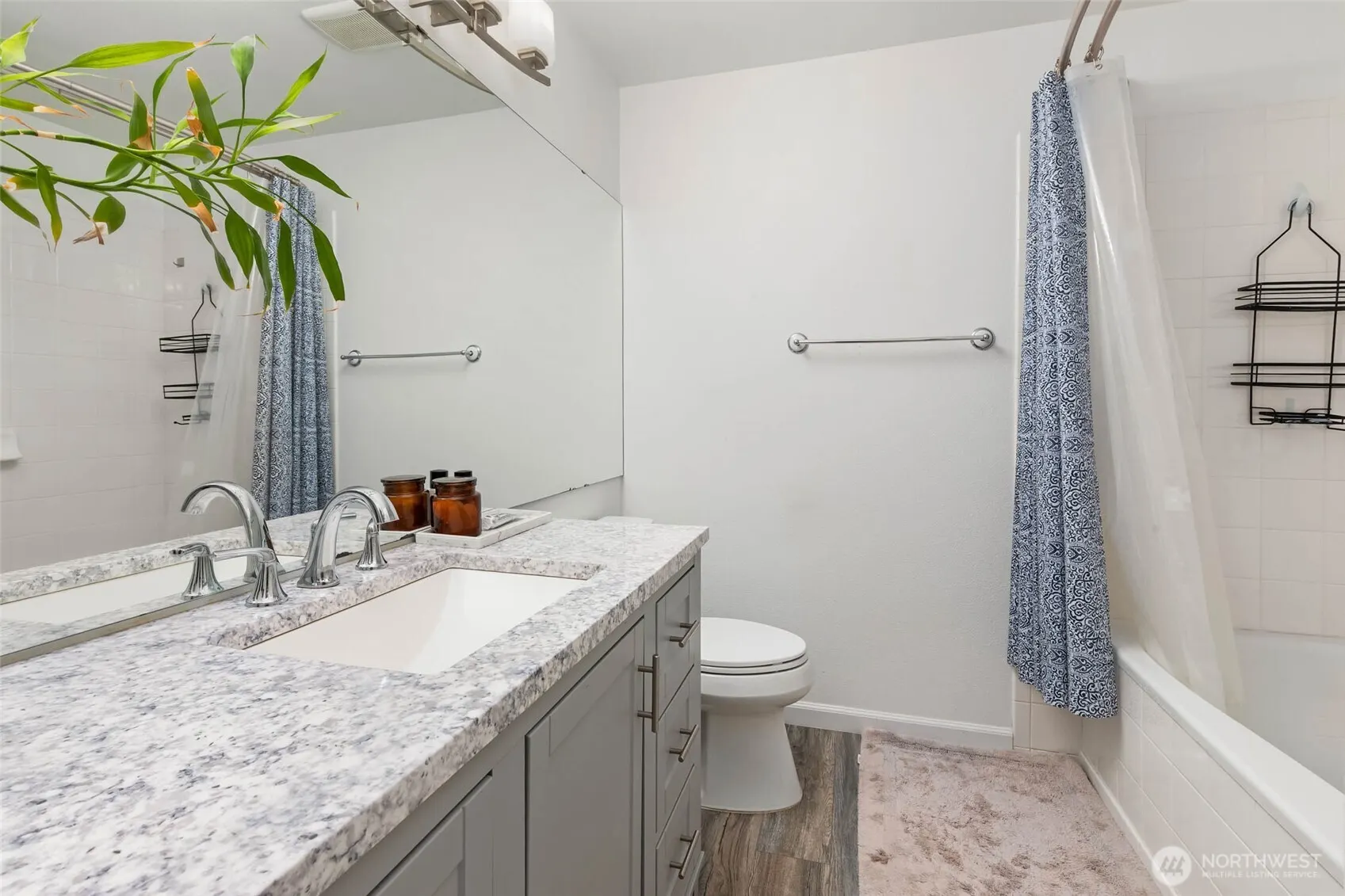 11869 NE 162nd Lane #12-3, Bothell, WA 98011