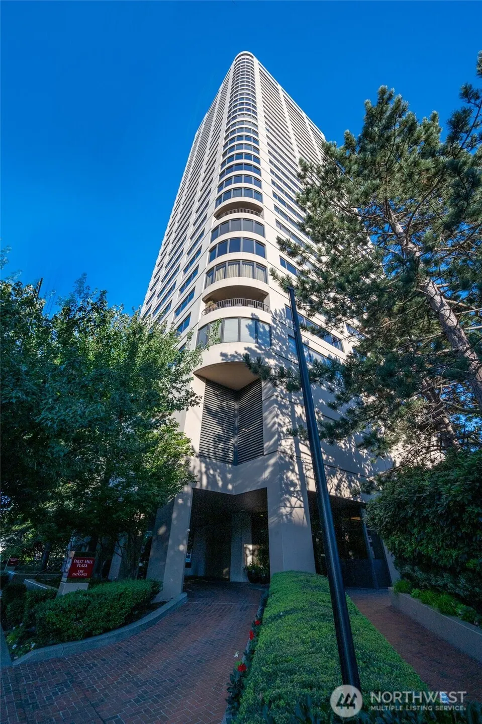 1301 Spring Street #6E, Seattle, WA 98104