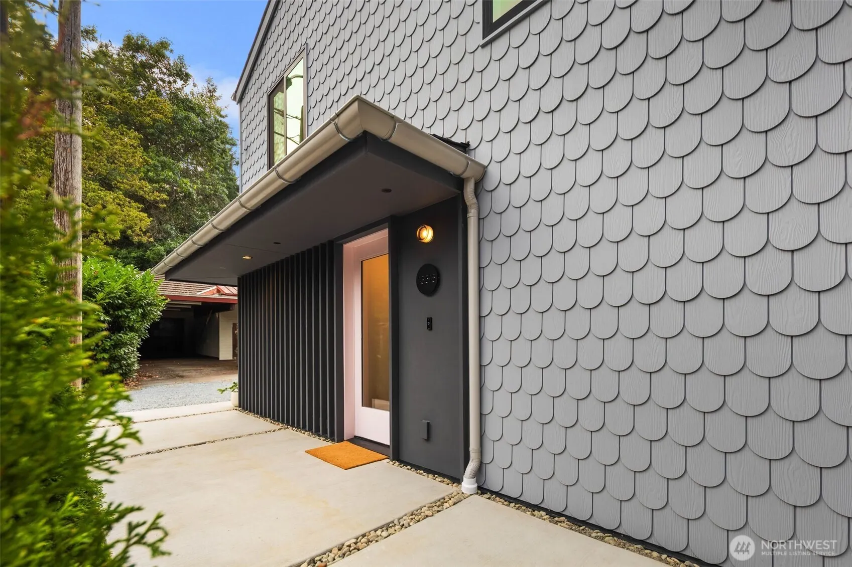13315 11th Avenue NE, Seattle, WA 98125