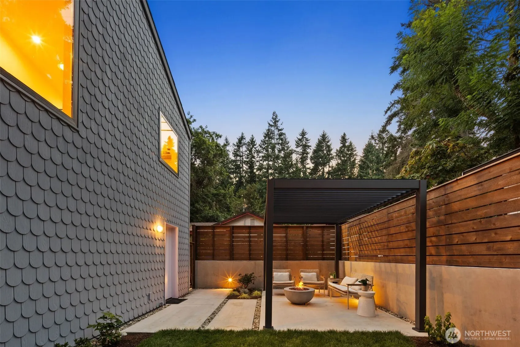 13315 11th Avenue NE, Seattle, WA 98125