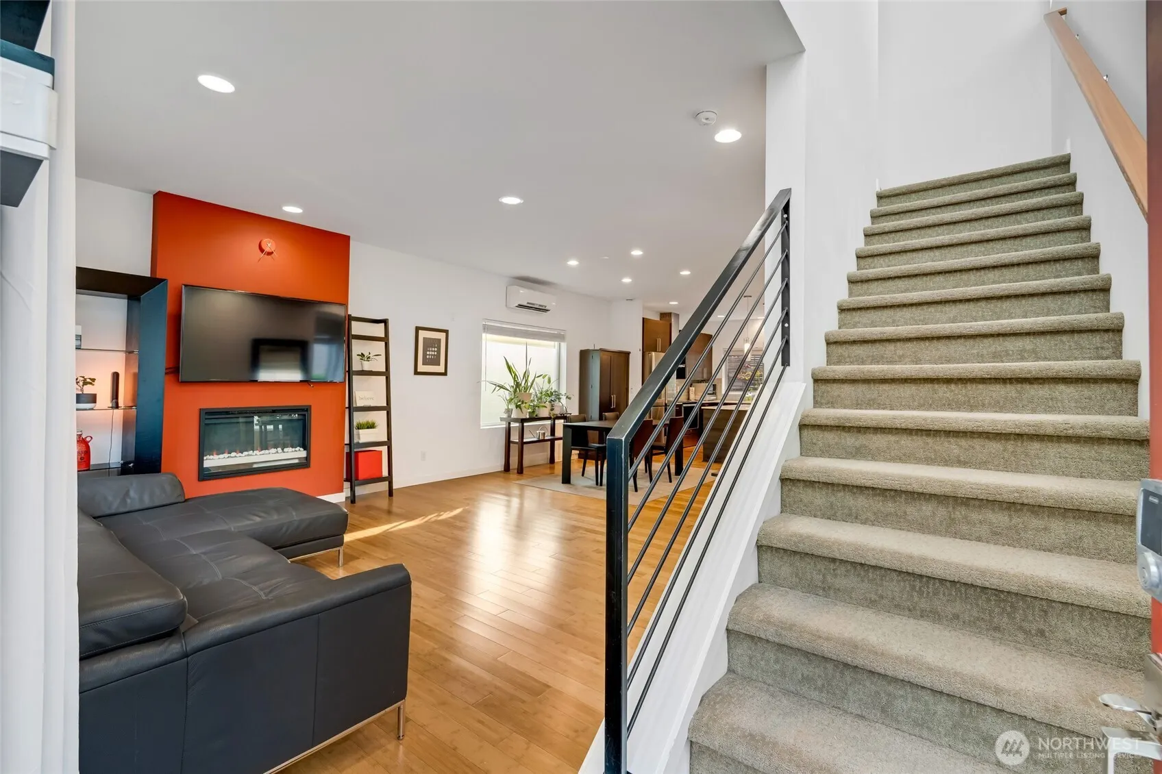 319 21st Avenue , Seattle, WA 98122