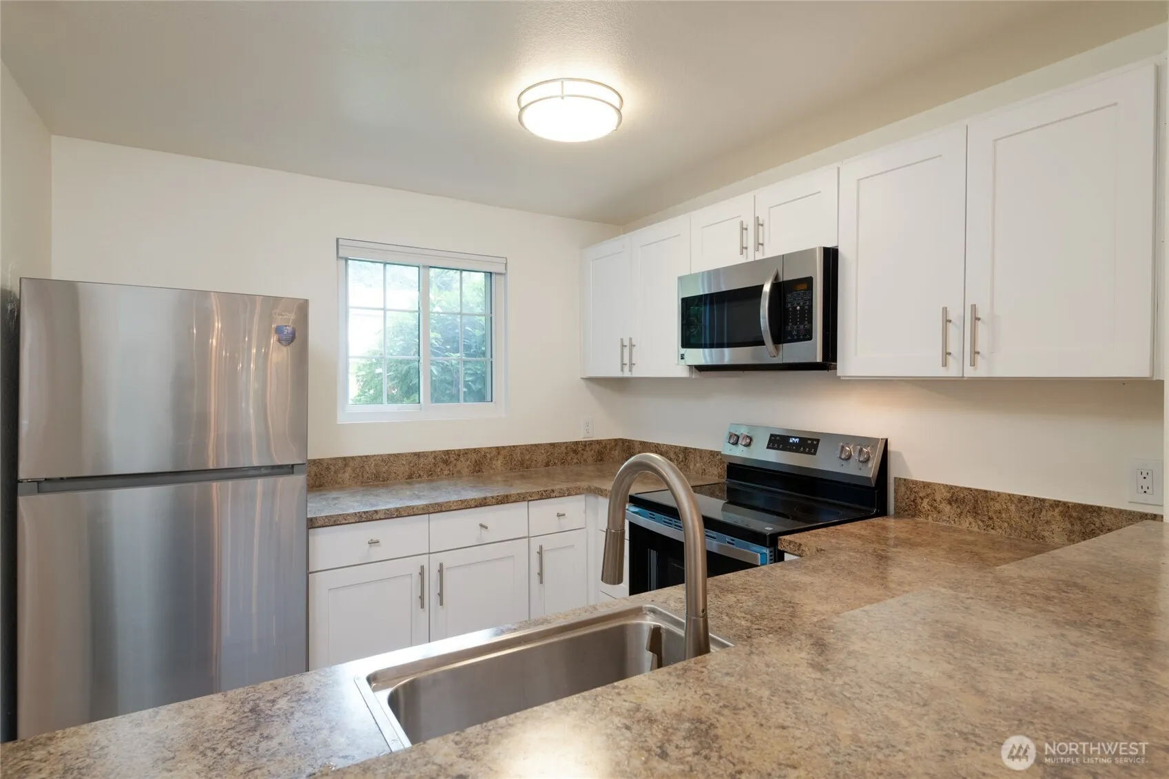 15600 116th Avenue NE #N4, Bothell, WA 98011