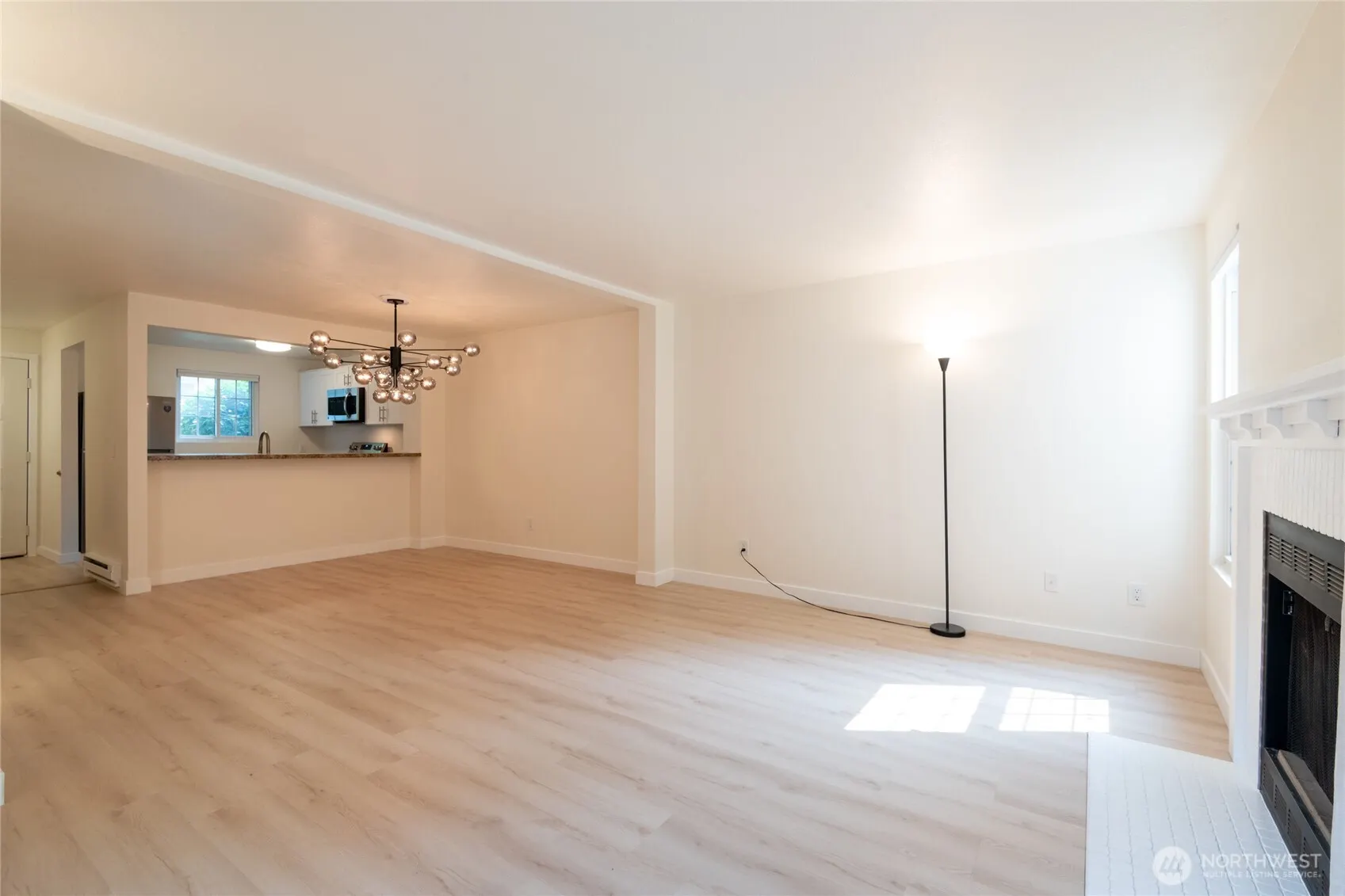 15600 116th Avenue NE #N4, Bothell, WA 98011