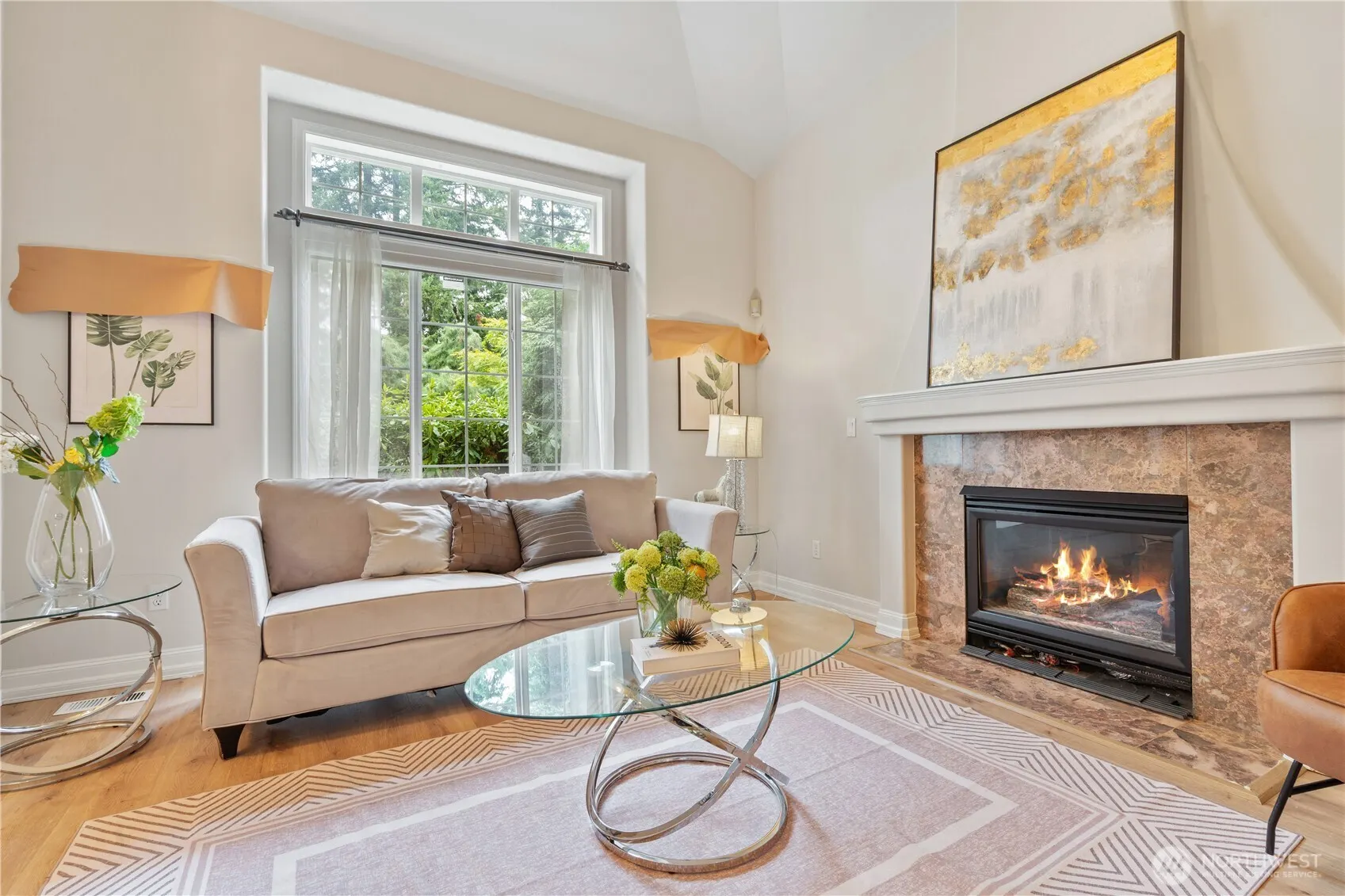 2615 E Beaver Lake Drive SE, Sammamish, WA 98075