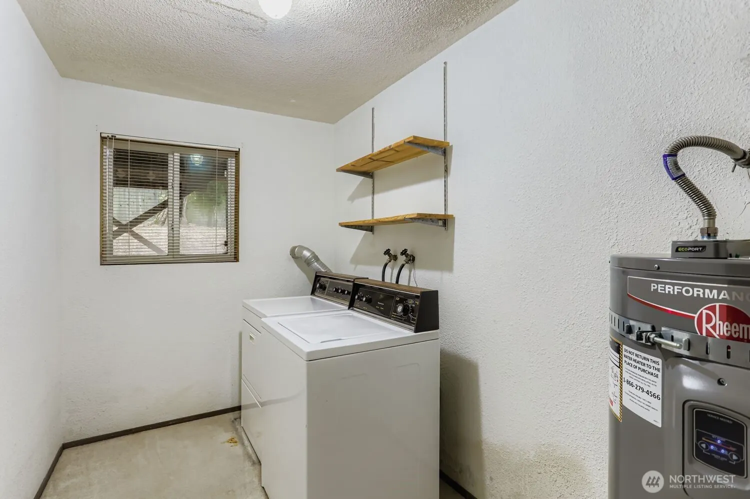 13018 NE 134th Place , Kirkland, WA 98034