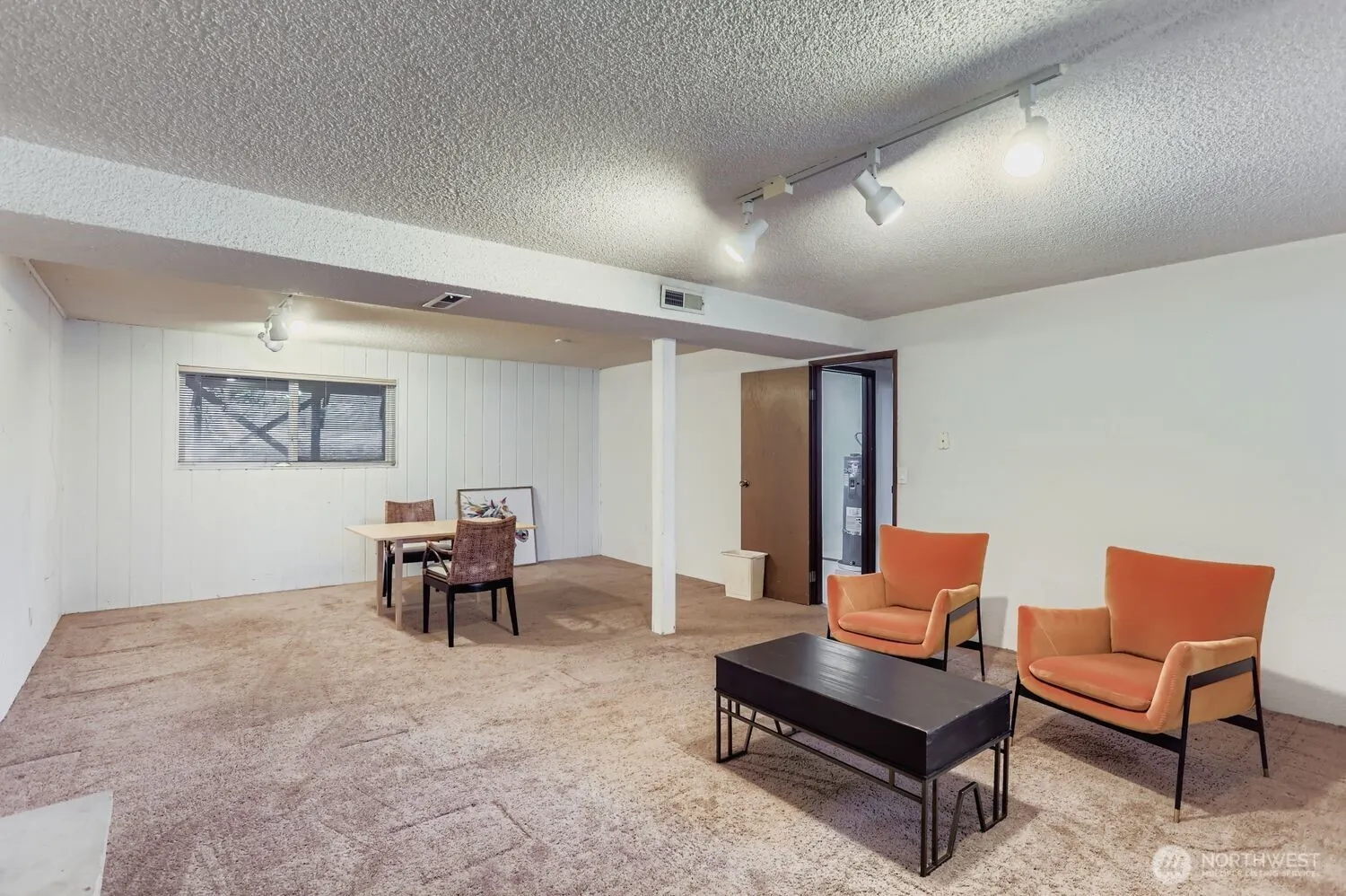 13018 NE 134th Place , Kirkland, WA 98034