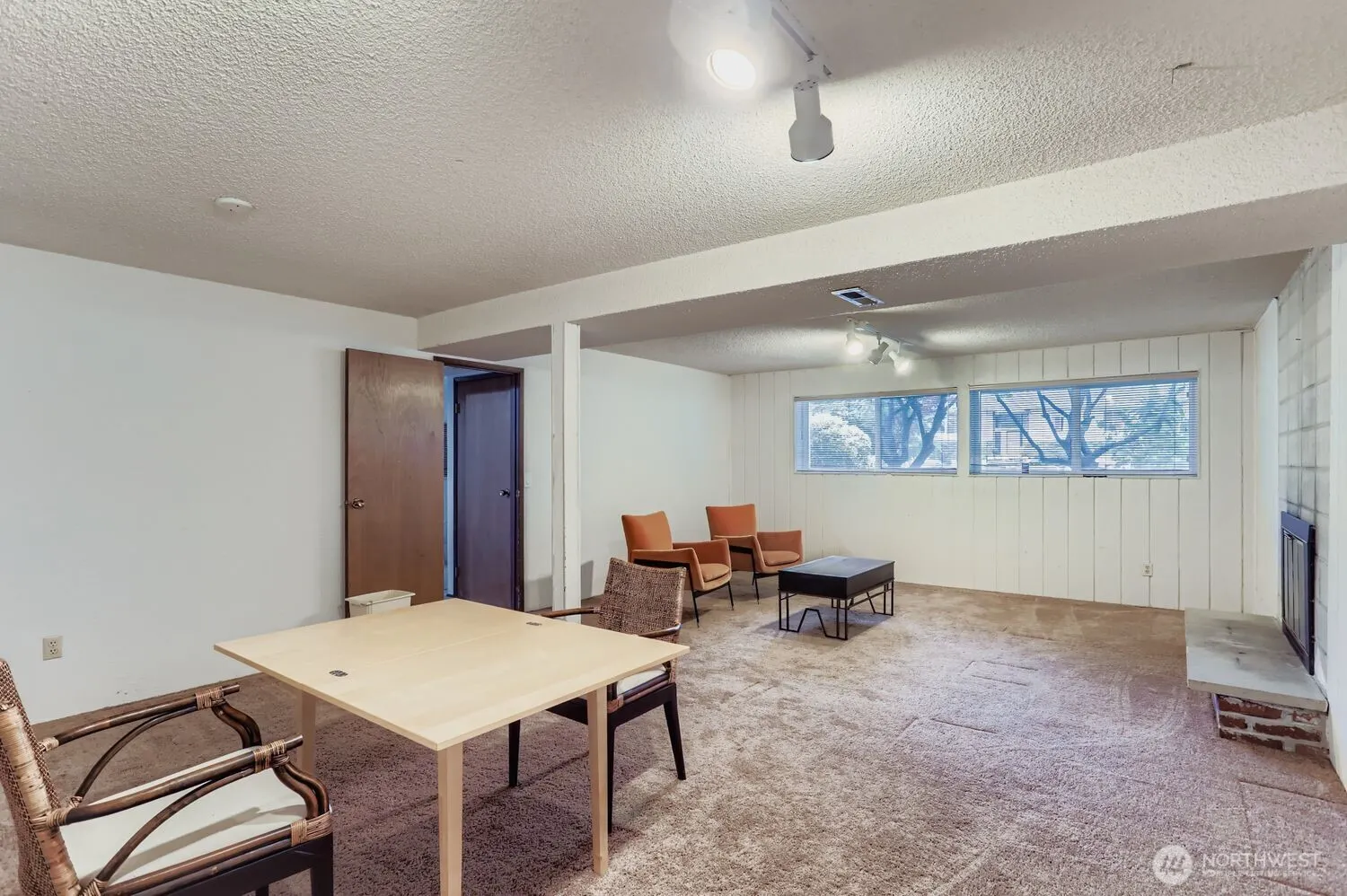 13018 NE 134th Place , Kirkland, WA 98034