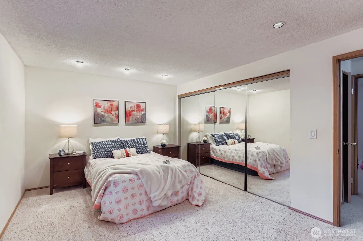 13018 NE 134th Place , Kirkland, WA 98034