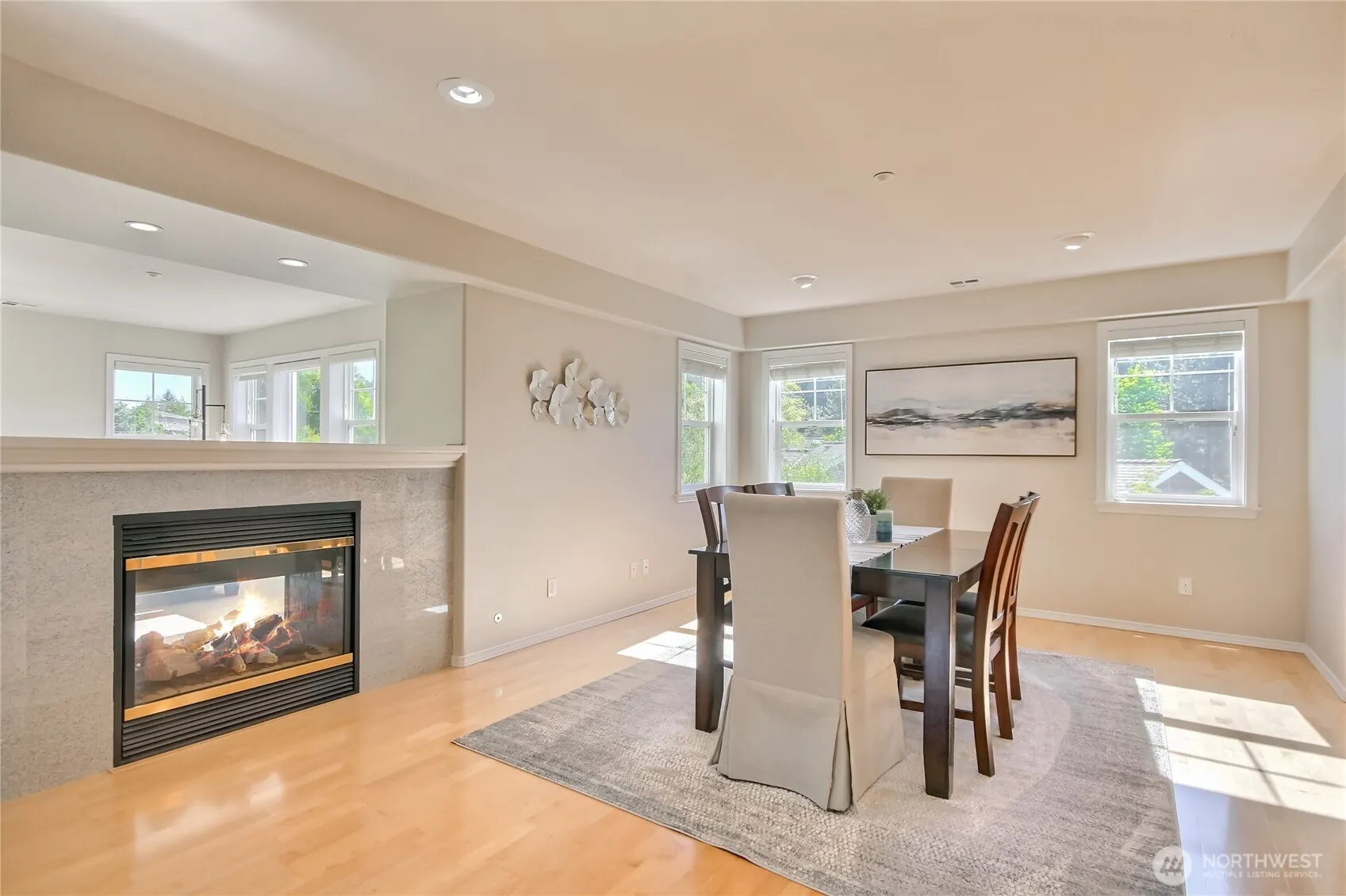 22425 SE Highland Lane #305, Issaquah, WA 98029
