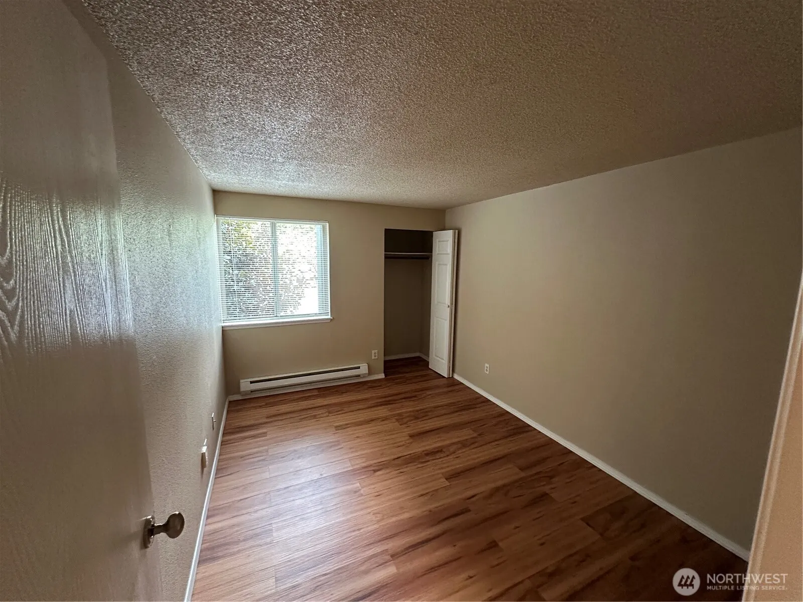 4641 W Lake Sammamish Pkwy SE #F204, Issaquah, WA 98027