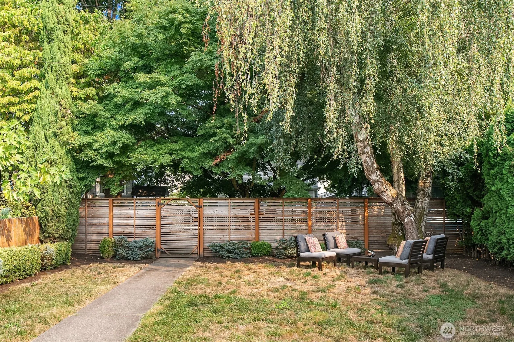 6723 Flora Avenue S, Seattle, WA 98108