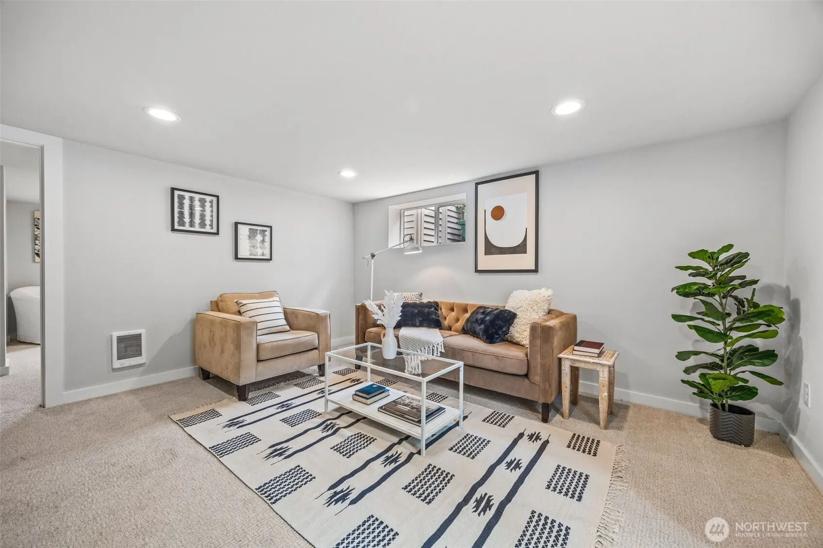 8538 13th Avenue NW, Seattle, WA 98117