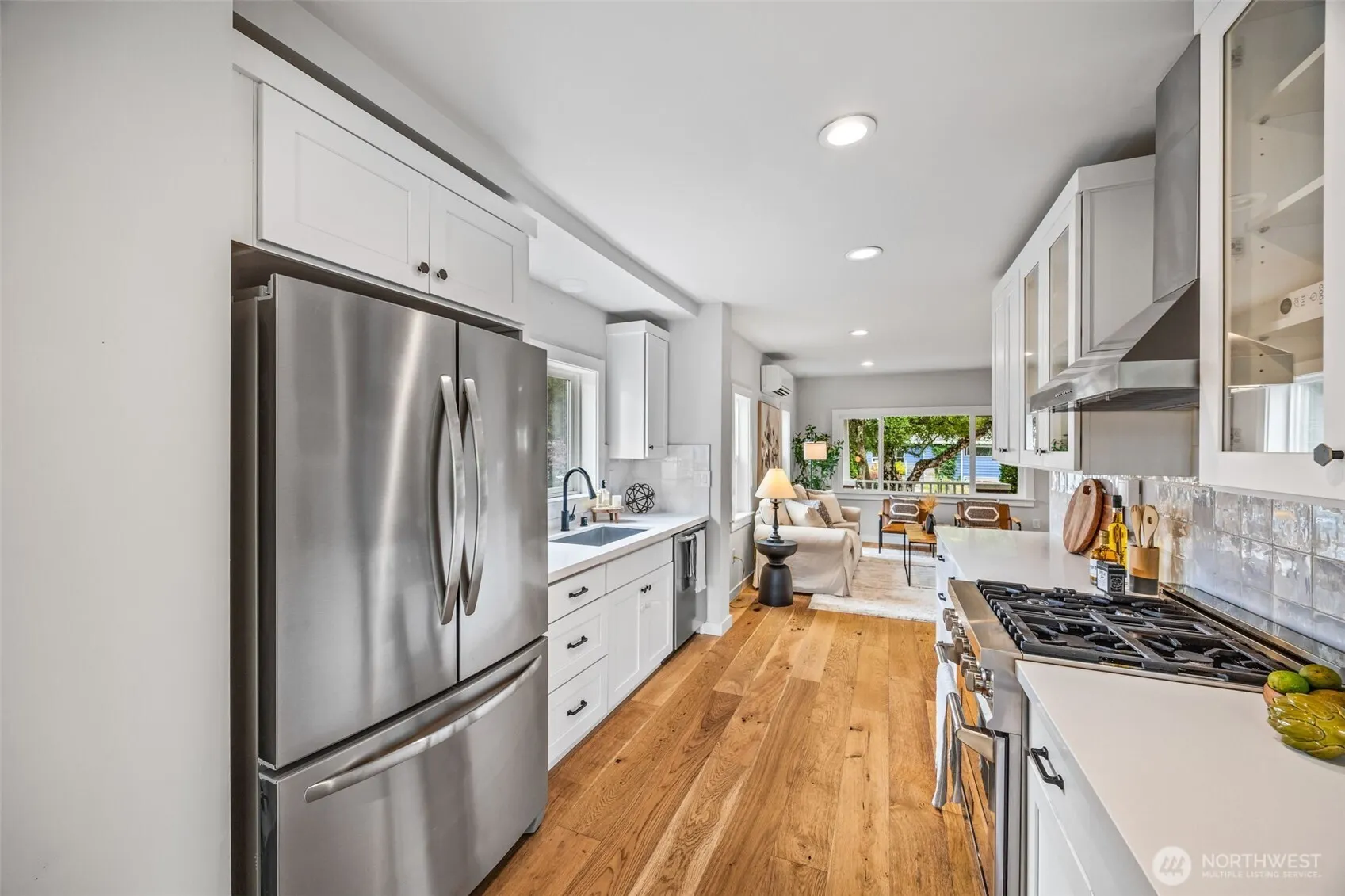 8538 13th Avenue NW, Seattle, WA 98117