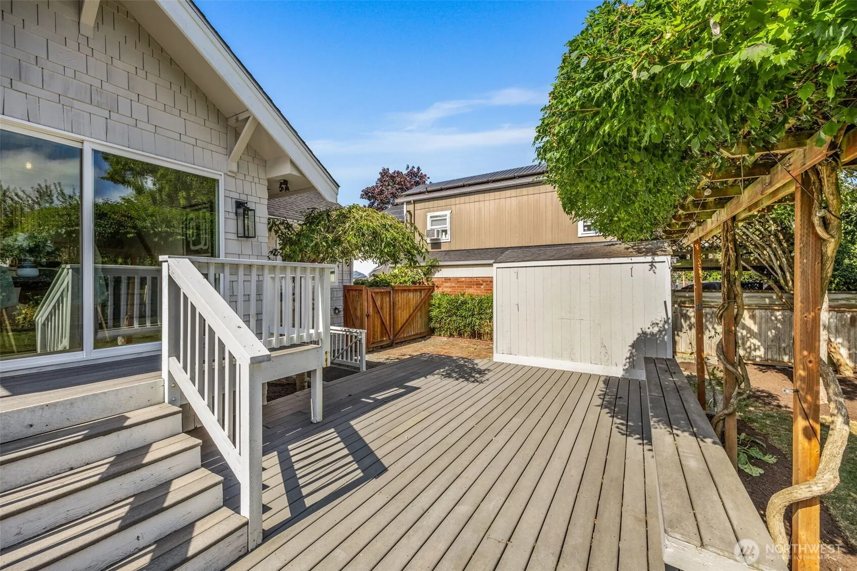 8538 13th Avenue NW, Seattle, WA 98117