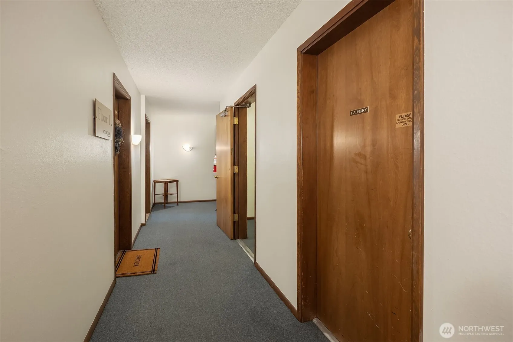 8217 5th Avenue NE #103, Seattle, WA 98115