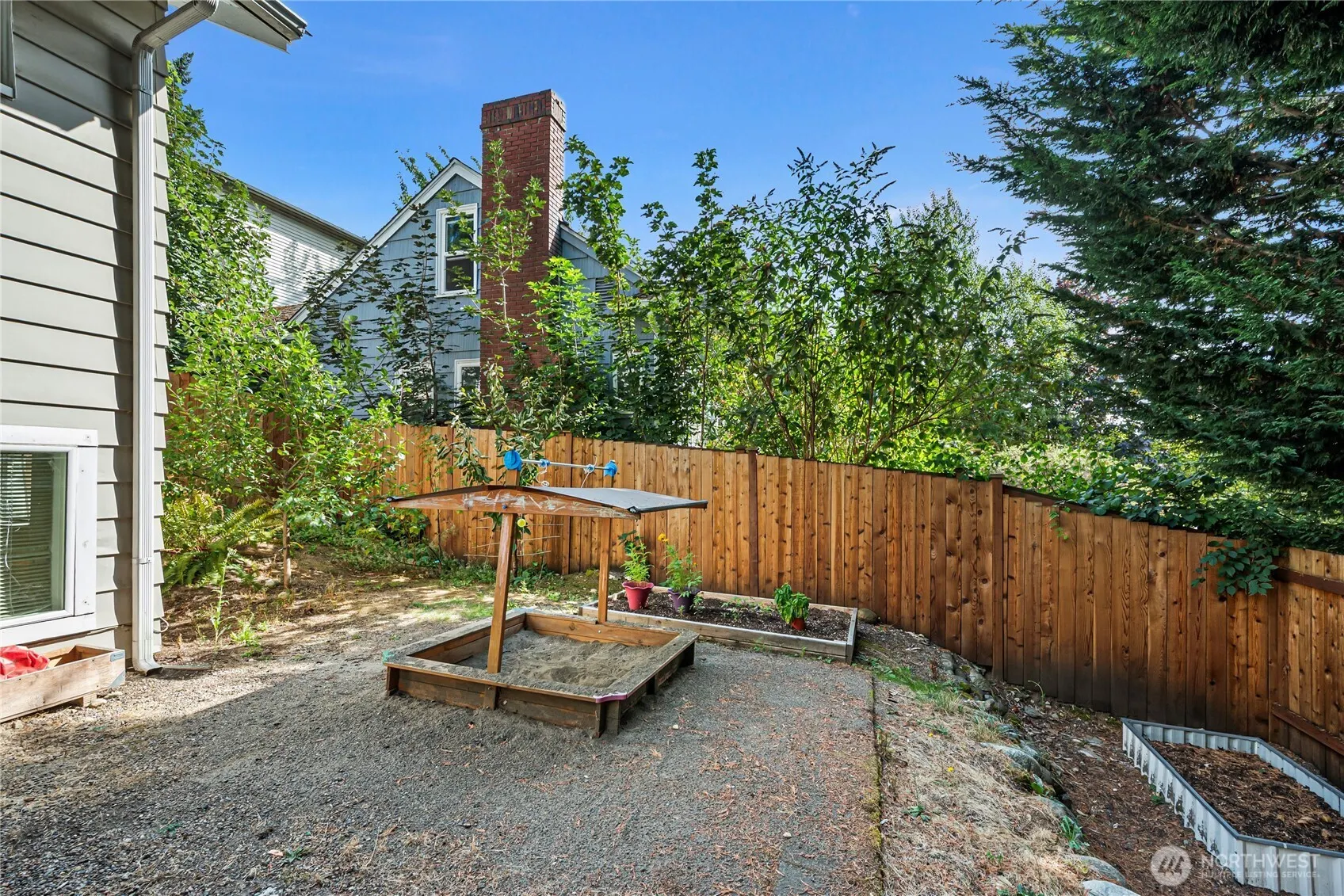 10728 Stone Avenue N, Seattle, WA 98133