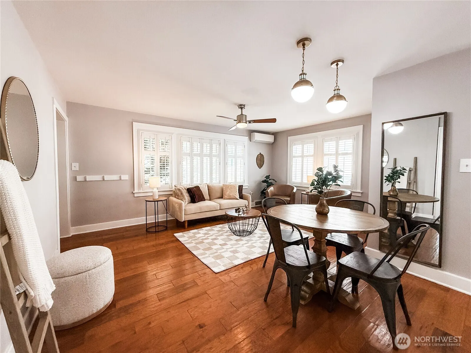 10728 Stone Avenue N, Seattle, WA 98133