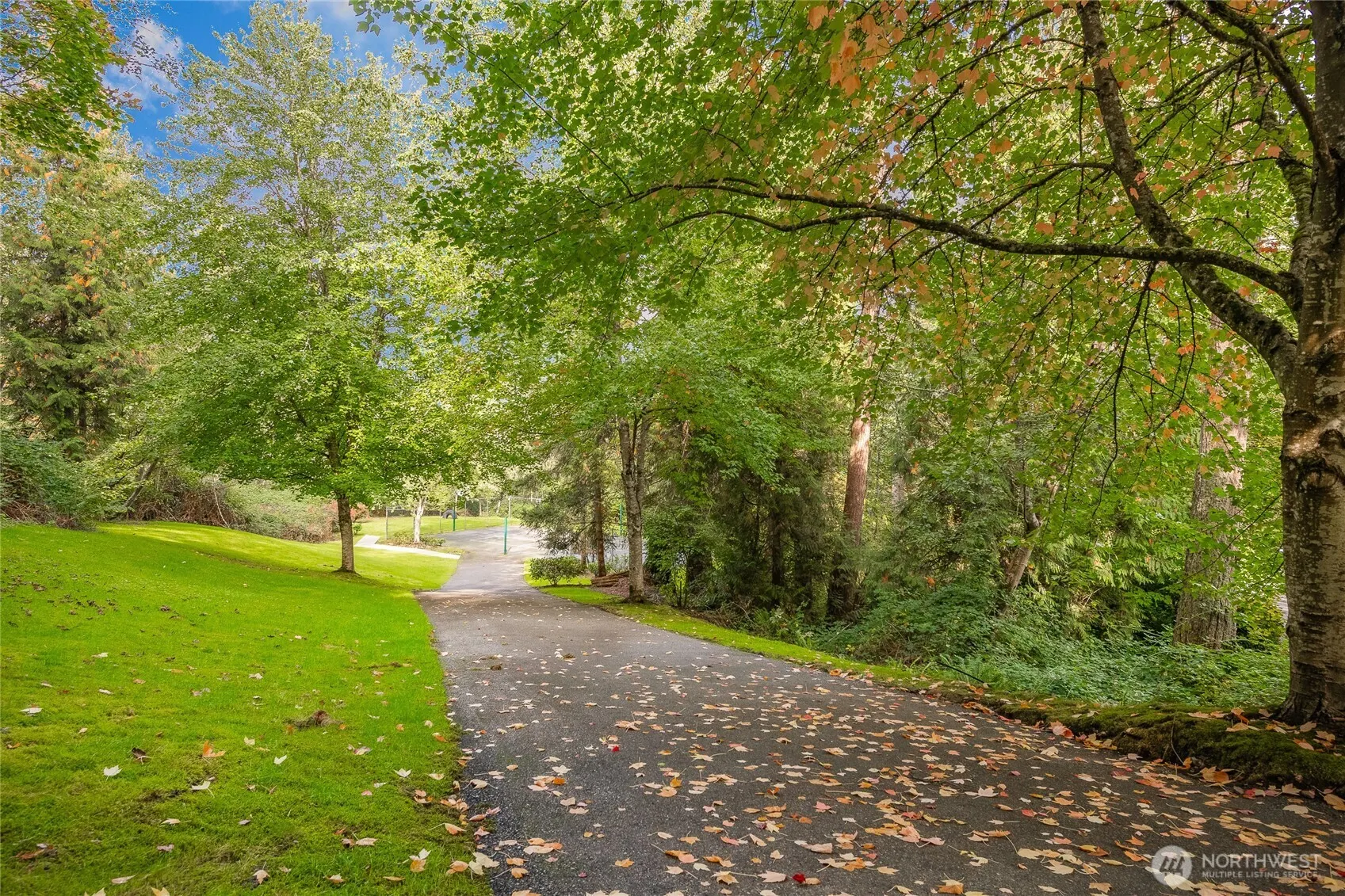 12120 NE 172nd Place #L201, Bothell, WA 98011