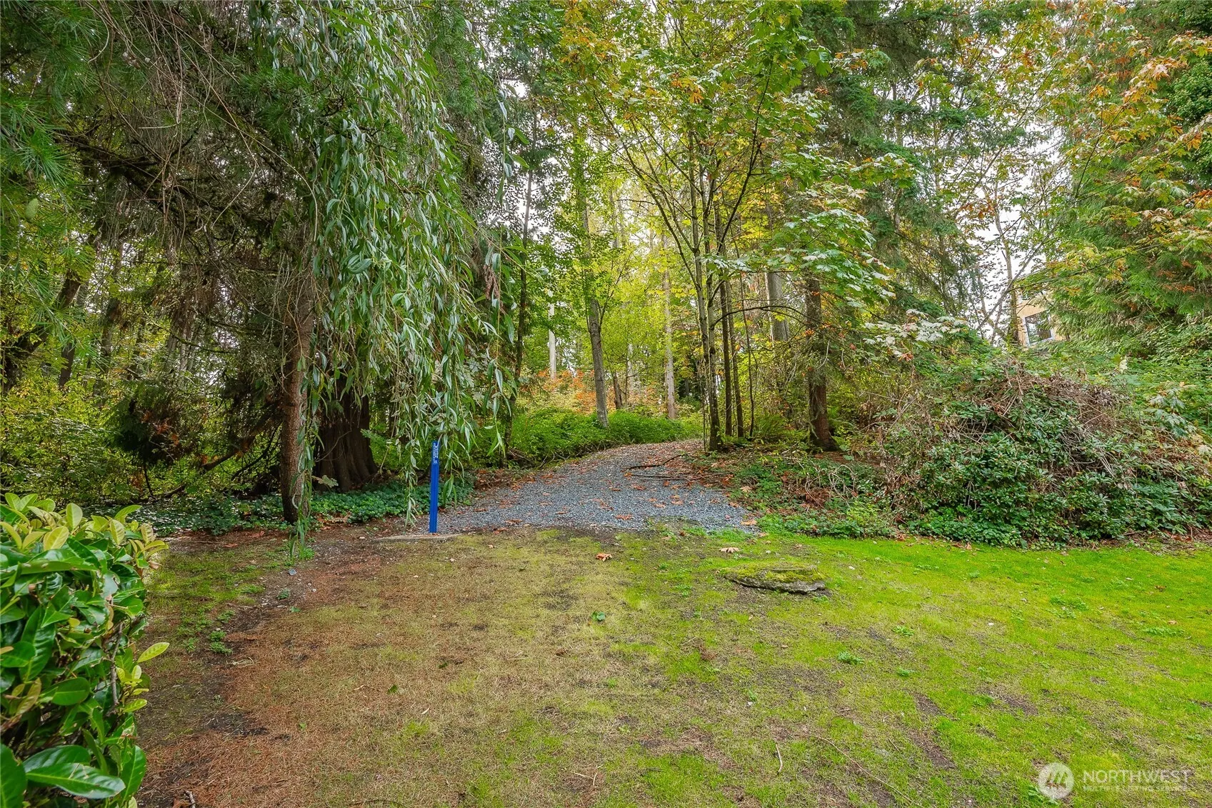 12120 NE 172nd Place #L201, Bothell, WA 98011