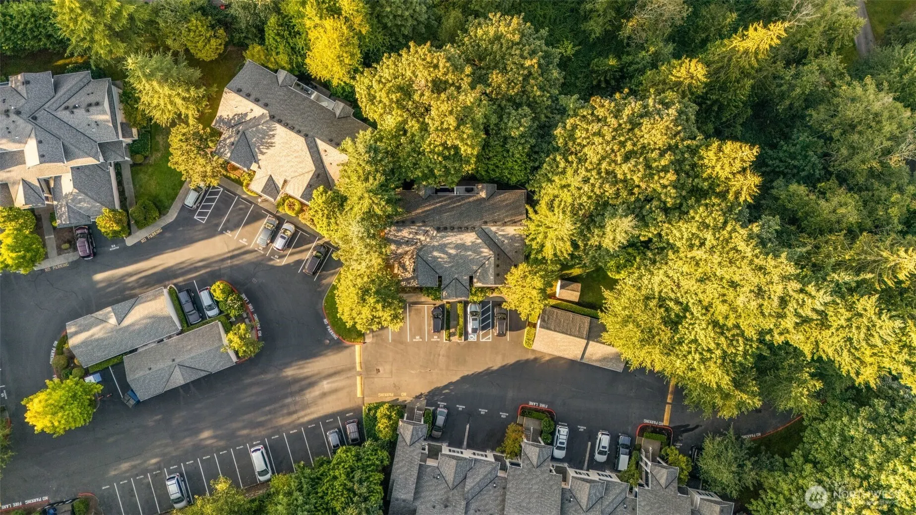 12120 NE 172nd Place #L201, Bothell, WA 98011