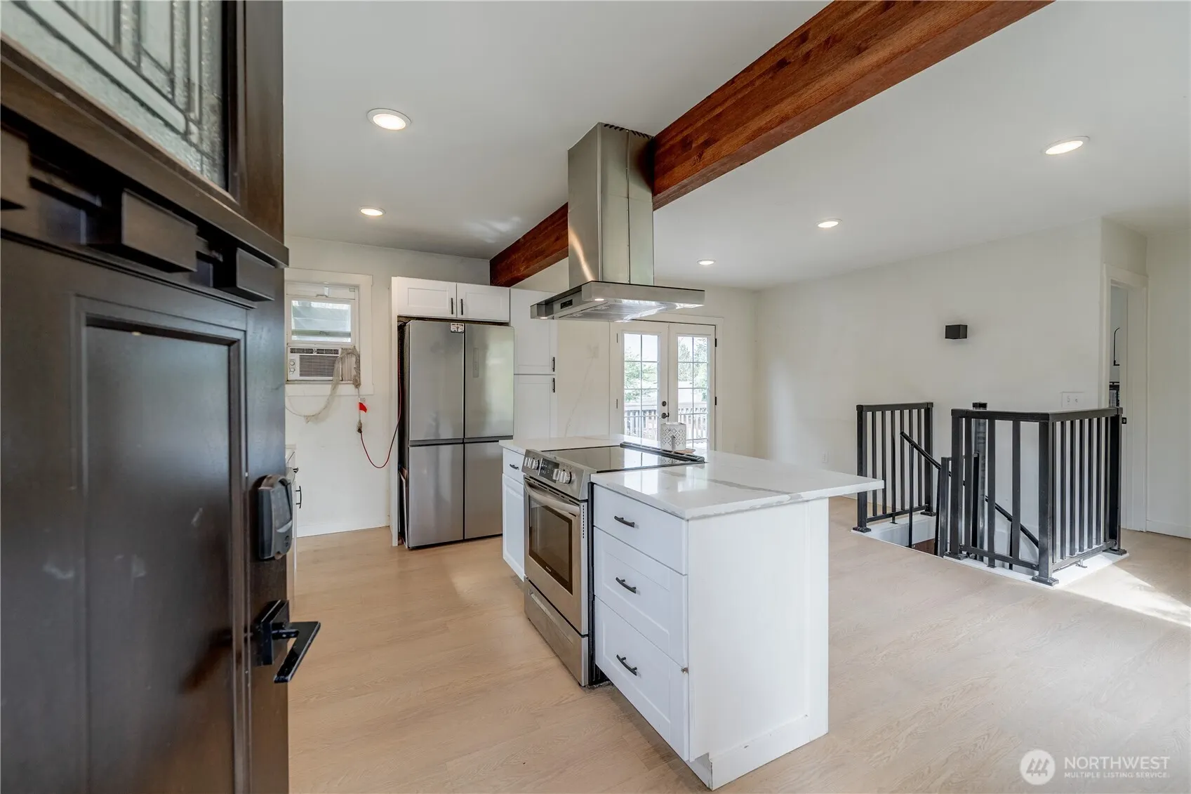 23737 100th Avenue SE, Kent, WA 98031-4211