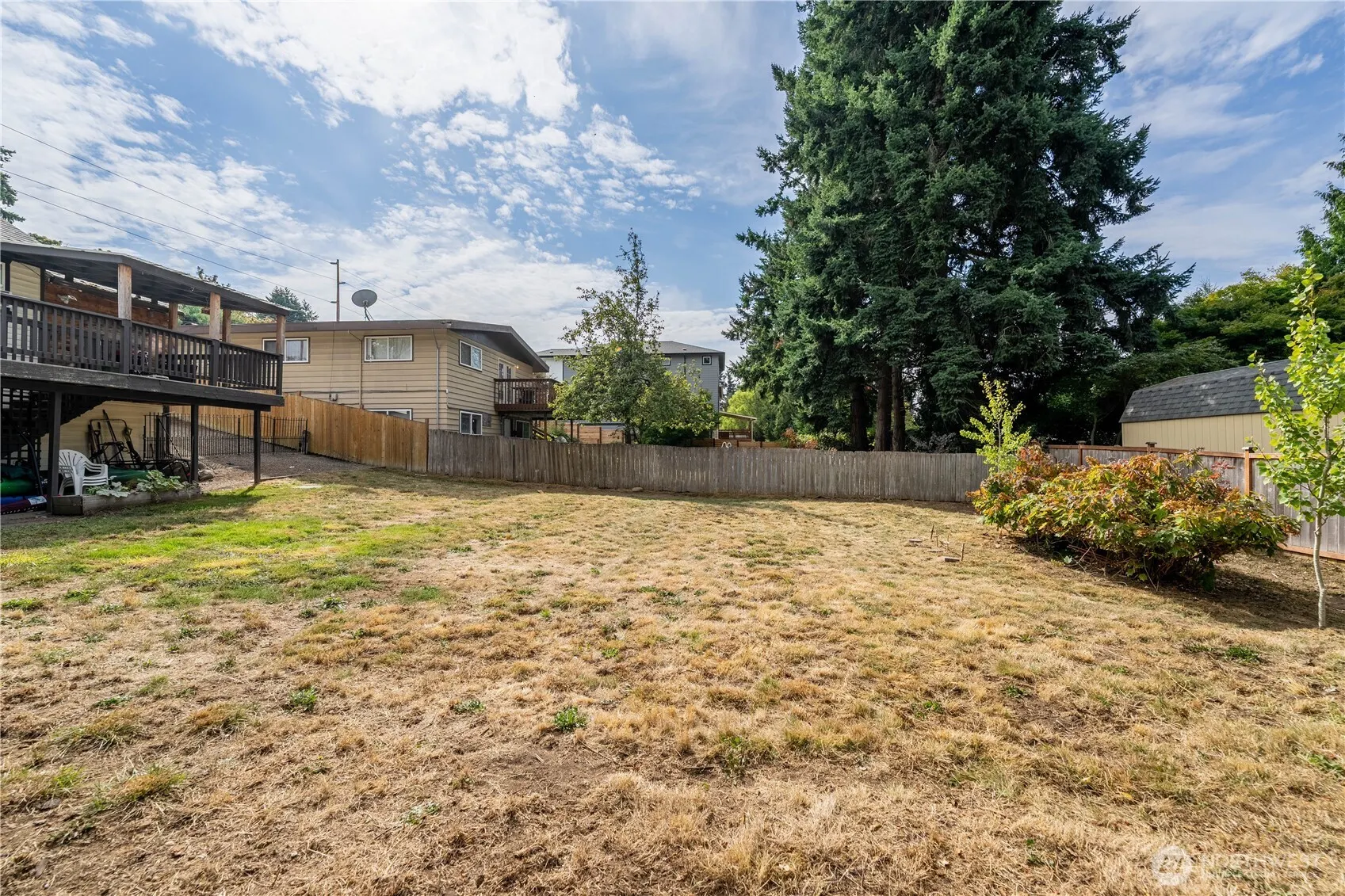 23737 100th Avenue SE, Kent, WA 98031-4211