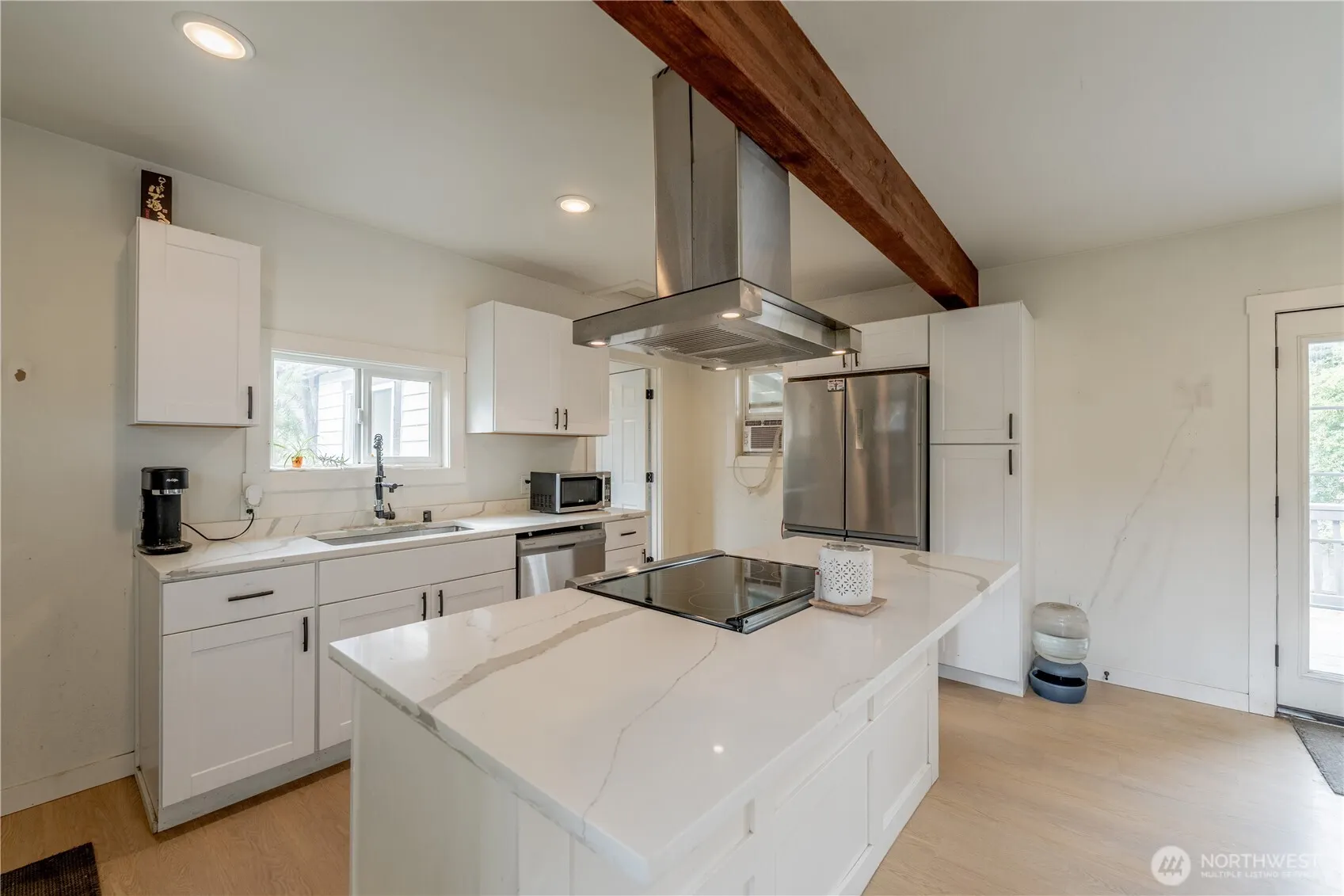 23737 100th Avenue SE, Kent, WA 98031-4211